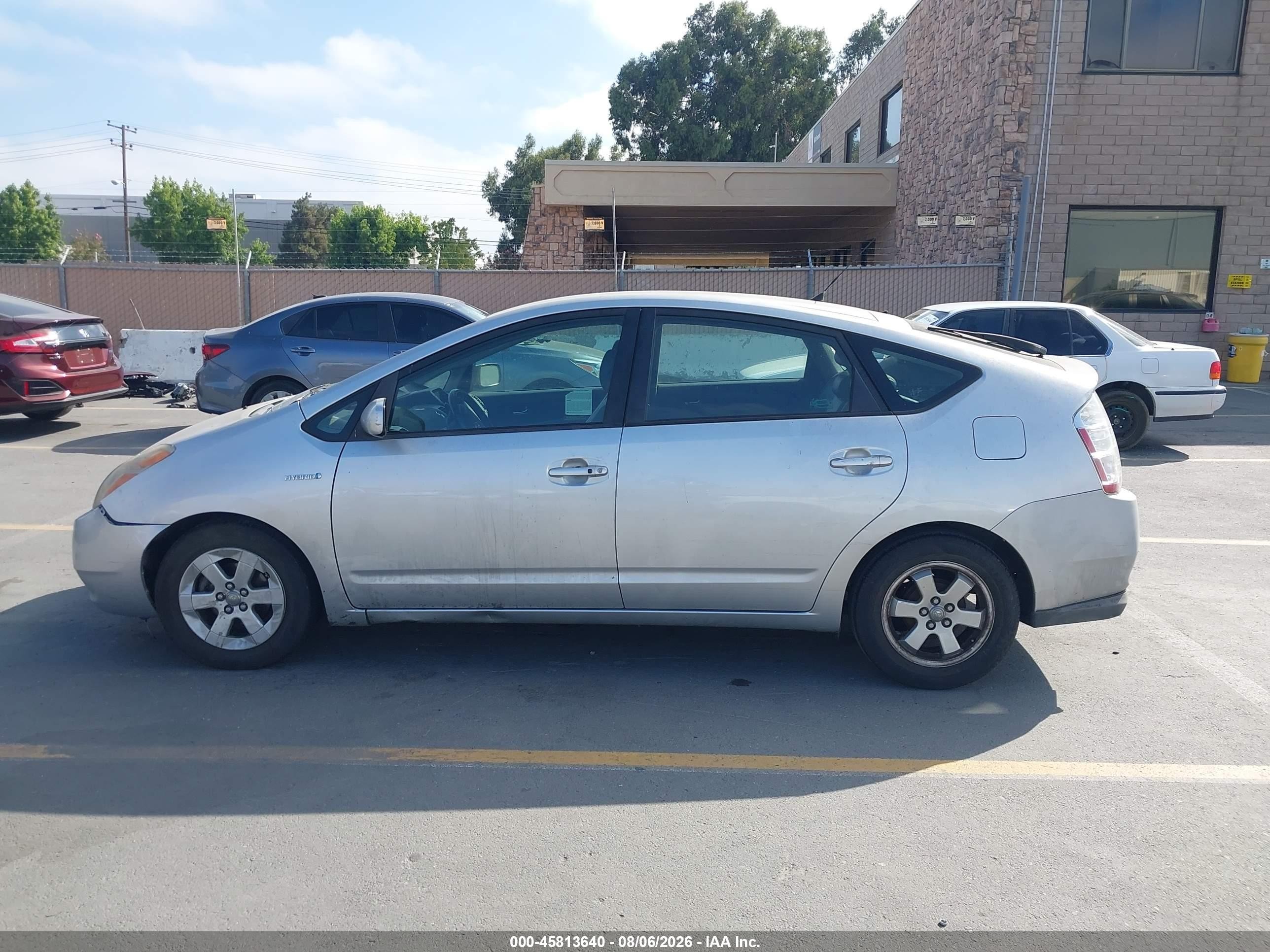 2009 Toyota Prius Silver vin: JTDKB20U697864380