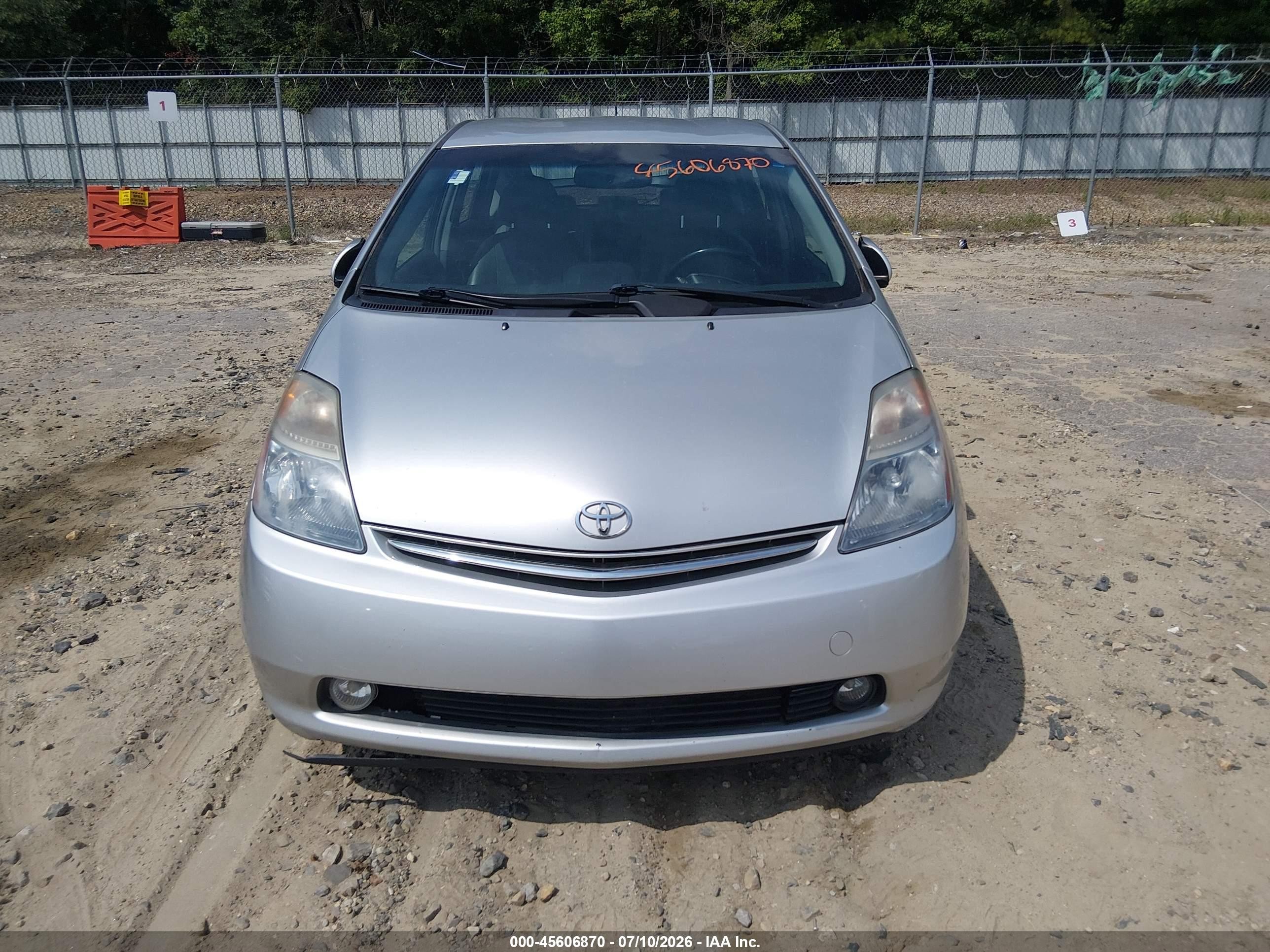 2009 Toyota Prius   Серебряный vin: JTDKB20U697885360