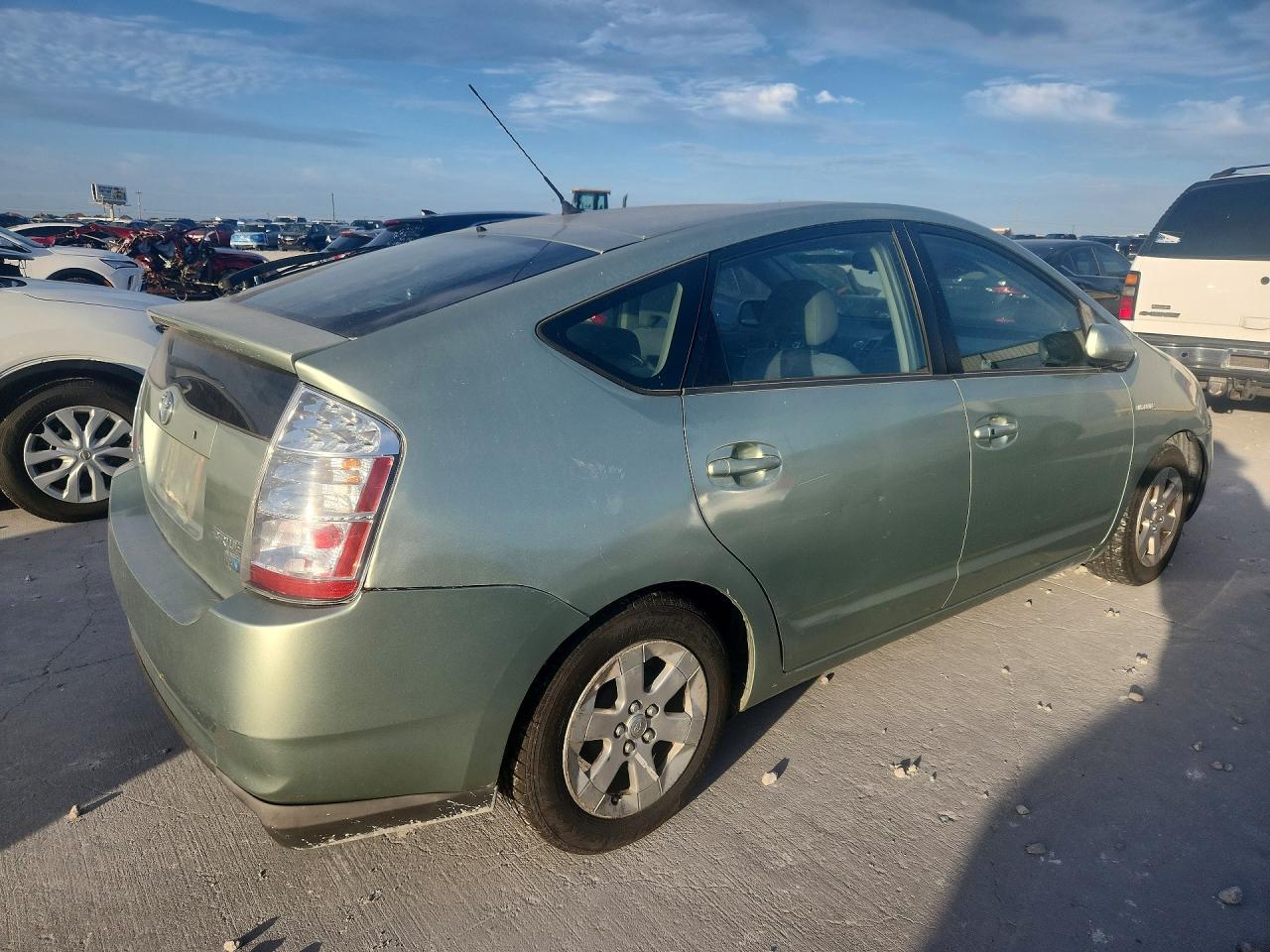 2009 Toyota Prius Base Green vin: JTDKB20U697887514