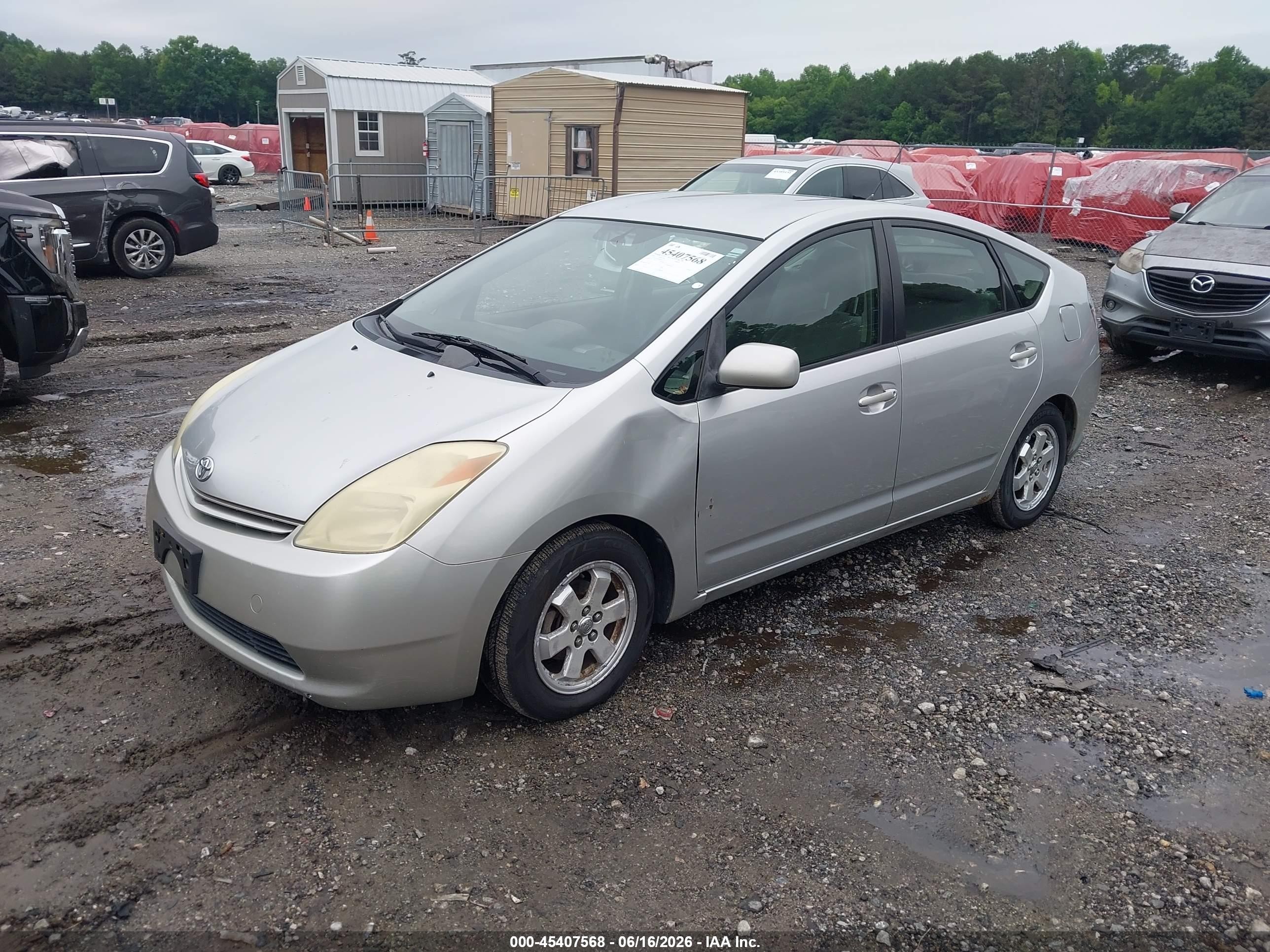 2004 Toyota Prius   Серебряный vin: JTDKB20U740009351