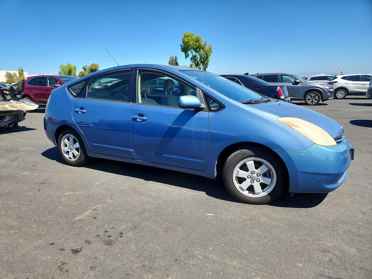 2004 Toyota Prius Base Blue vin: JTDKB20U740010337