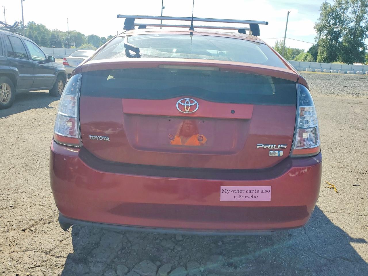 2004 Toyota Prius Red vin: JTDKB20U740018325