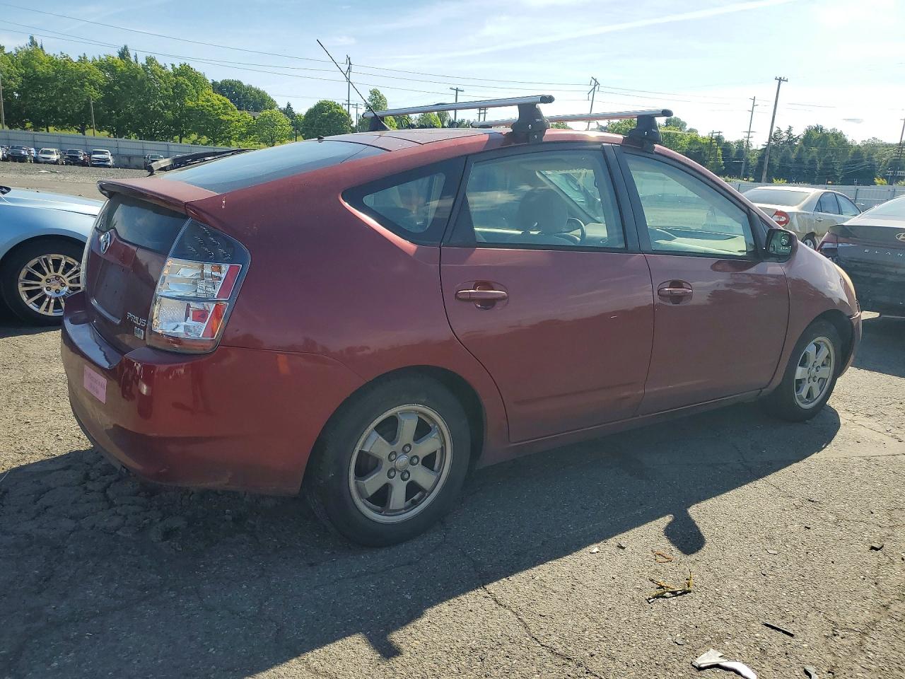 2004 Toyota Prius Red vin: JTDKB20U740018325