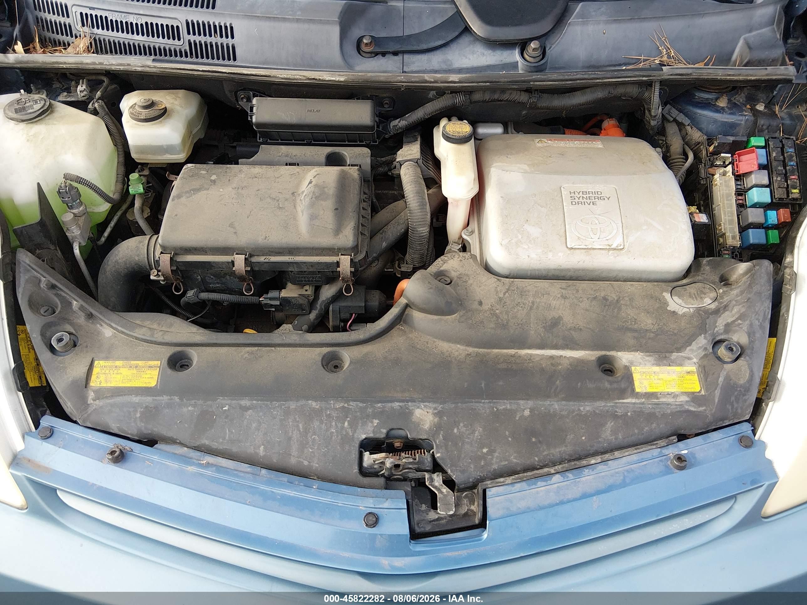 2004 Toyota Prius   Blue vin: JTDKB20U740026442