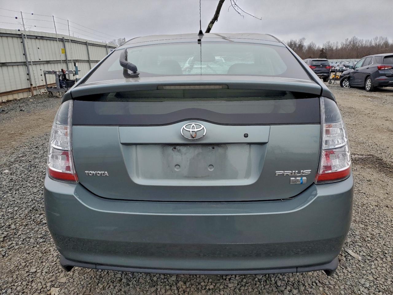 2004 Toyota Prius Green vin: JTDKB20U740042270