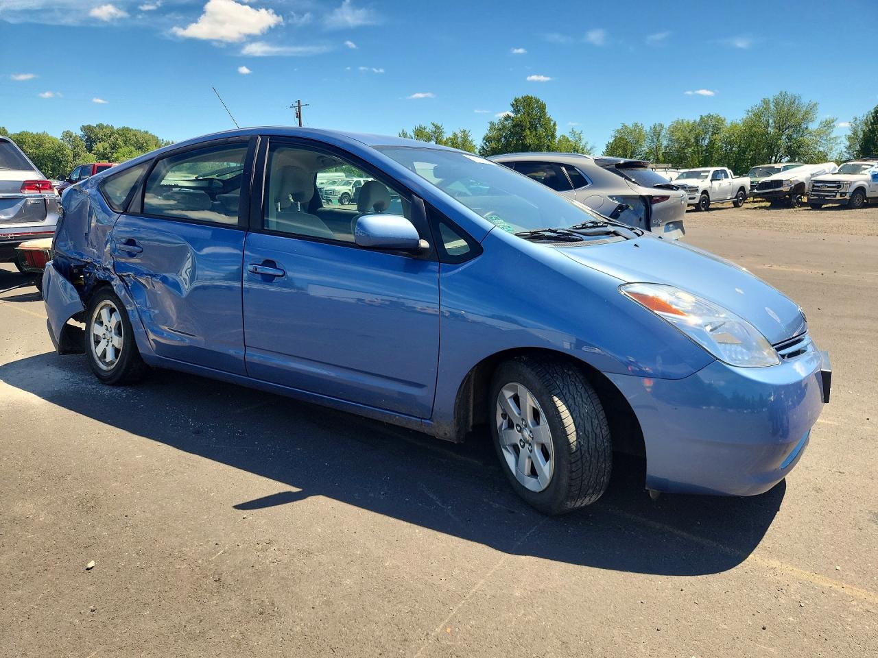 2005 Toyota Prius Base Blue vin: JTDKB20U750124209