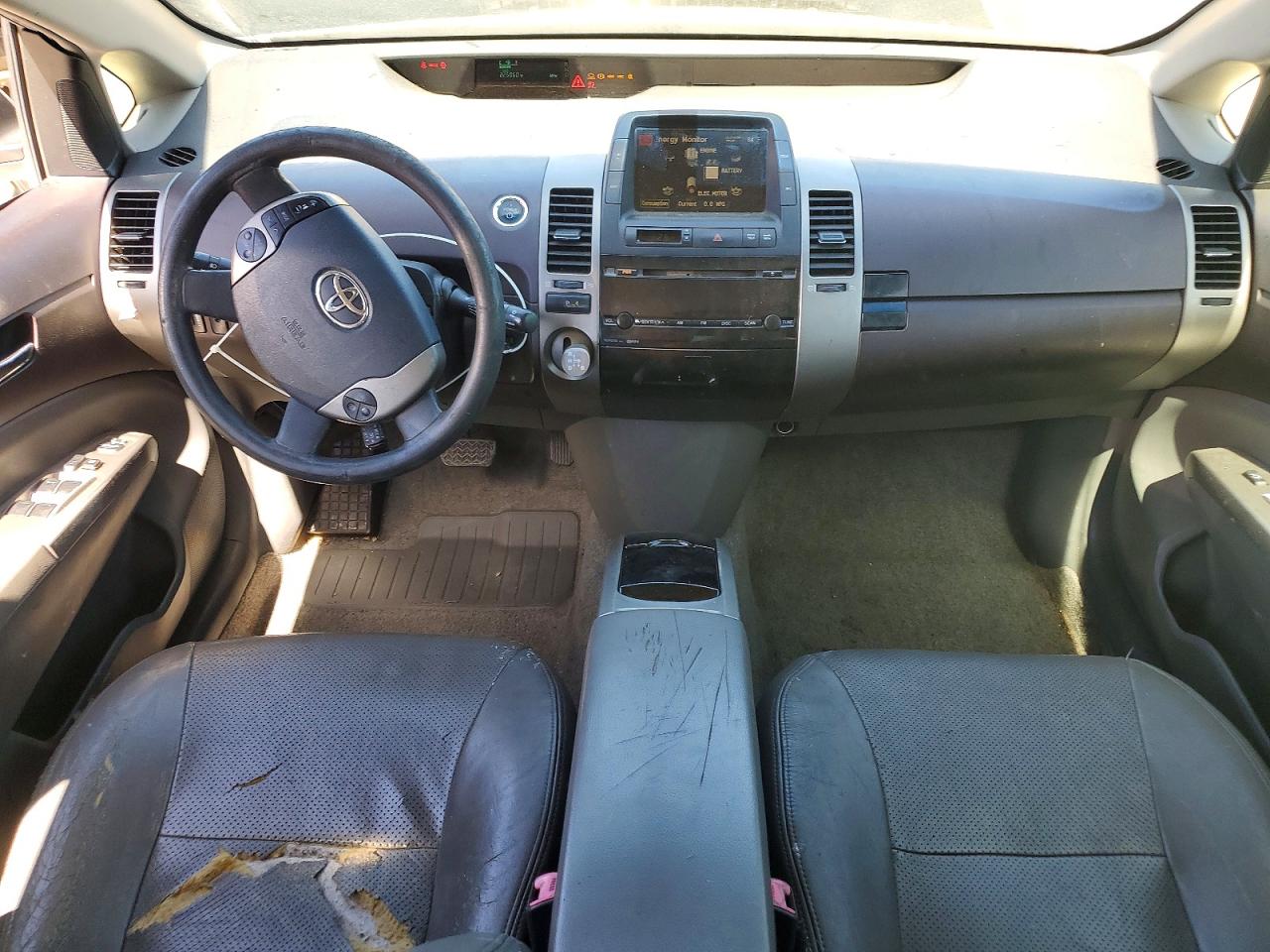 2005 Toyota Prius Base Silver vin: JTDKB20U753000276