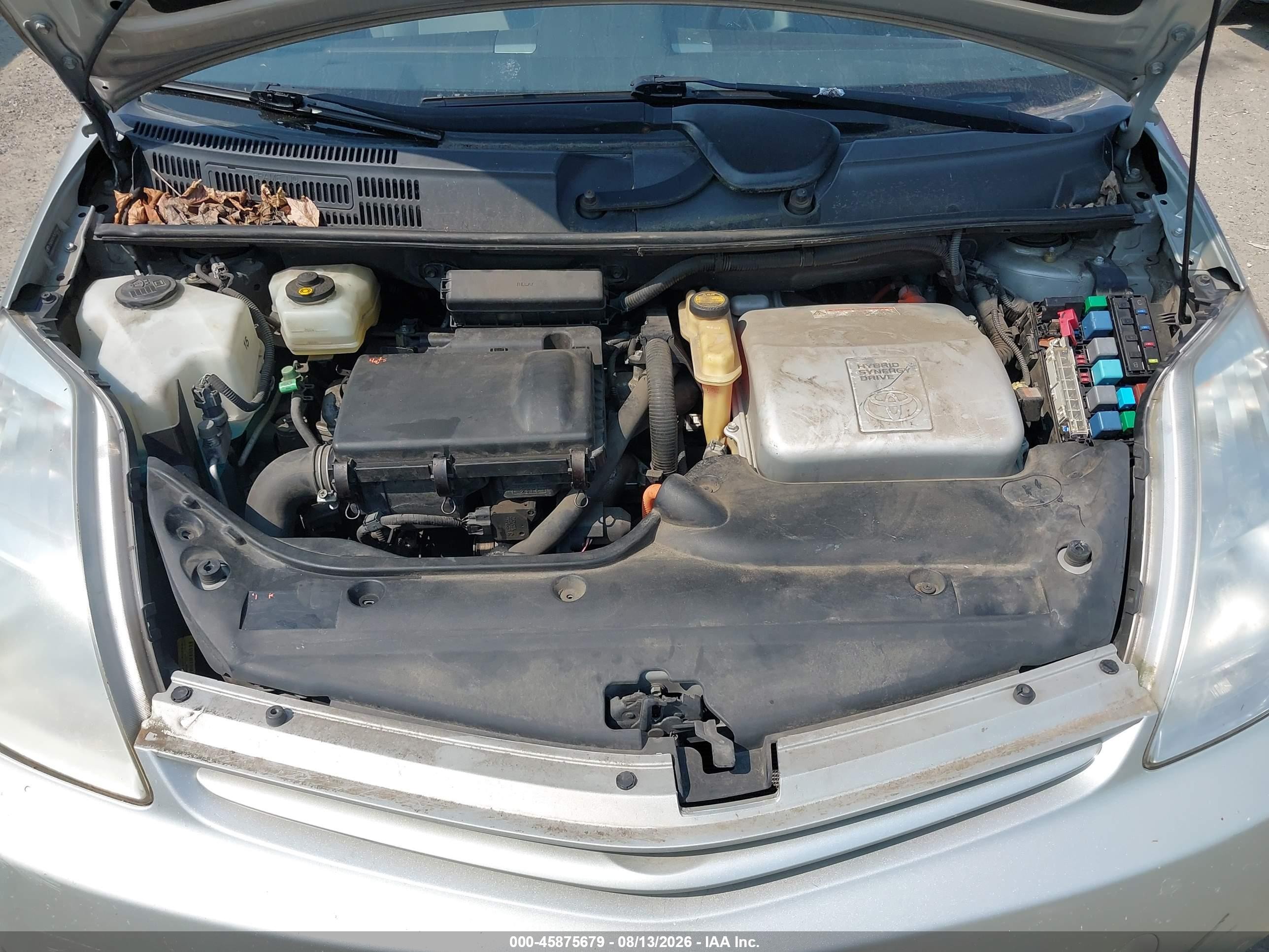 2005 Toyota Prius   Silver vin: JTDKB20U753002951