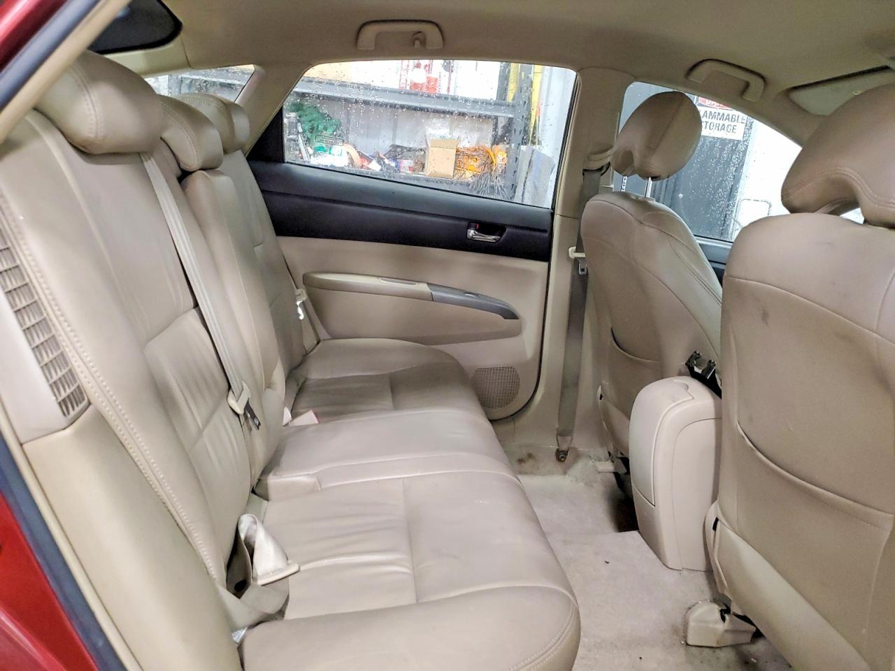 2005 Toyota Prius Base Red vin: JTDKB20U753022939