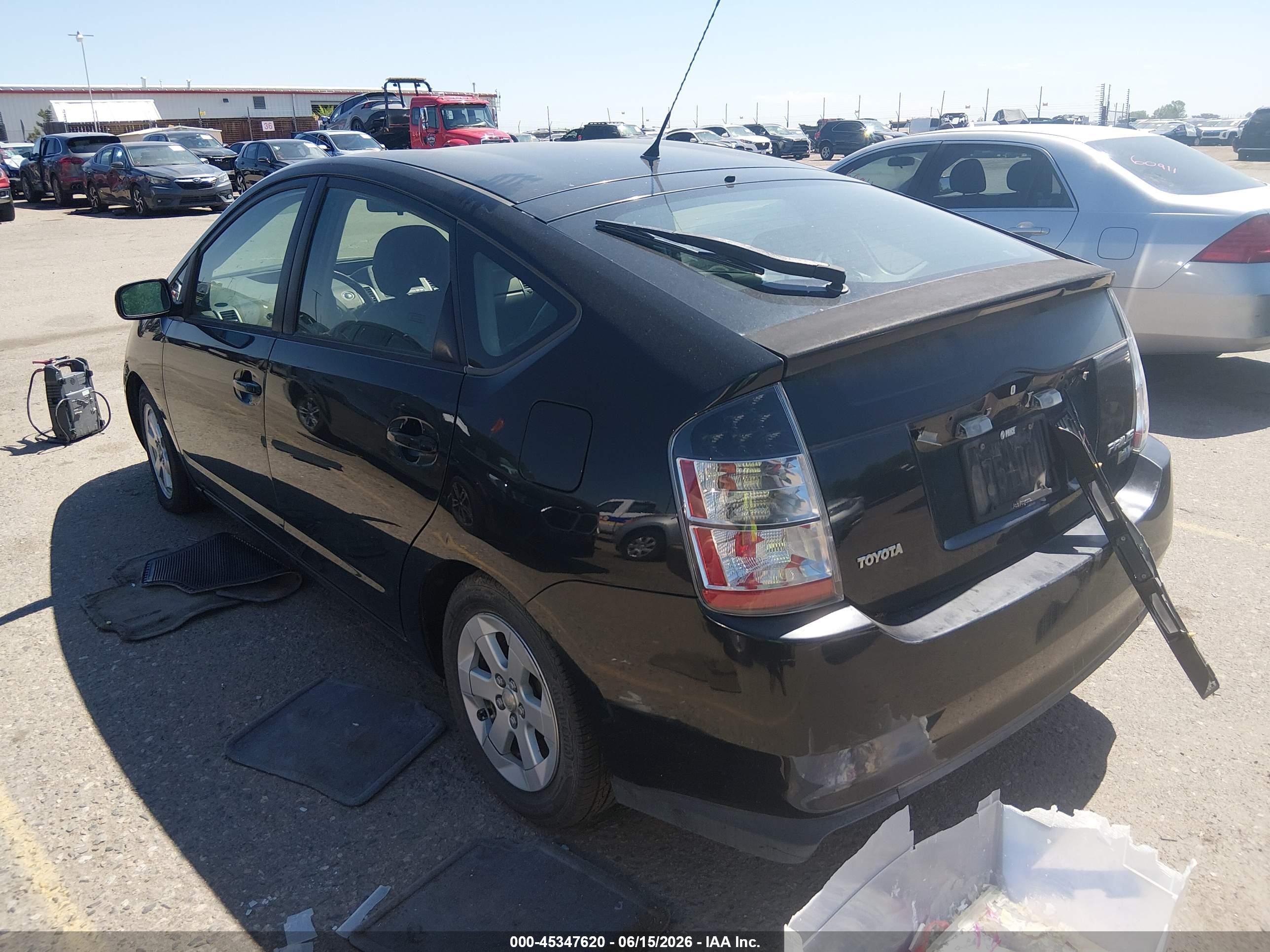 2005 Toyota Prius   Black vin: JTDKB20U753047341