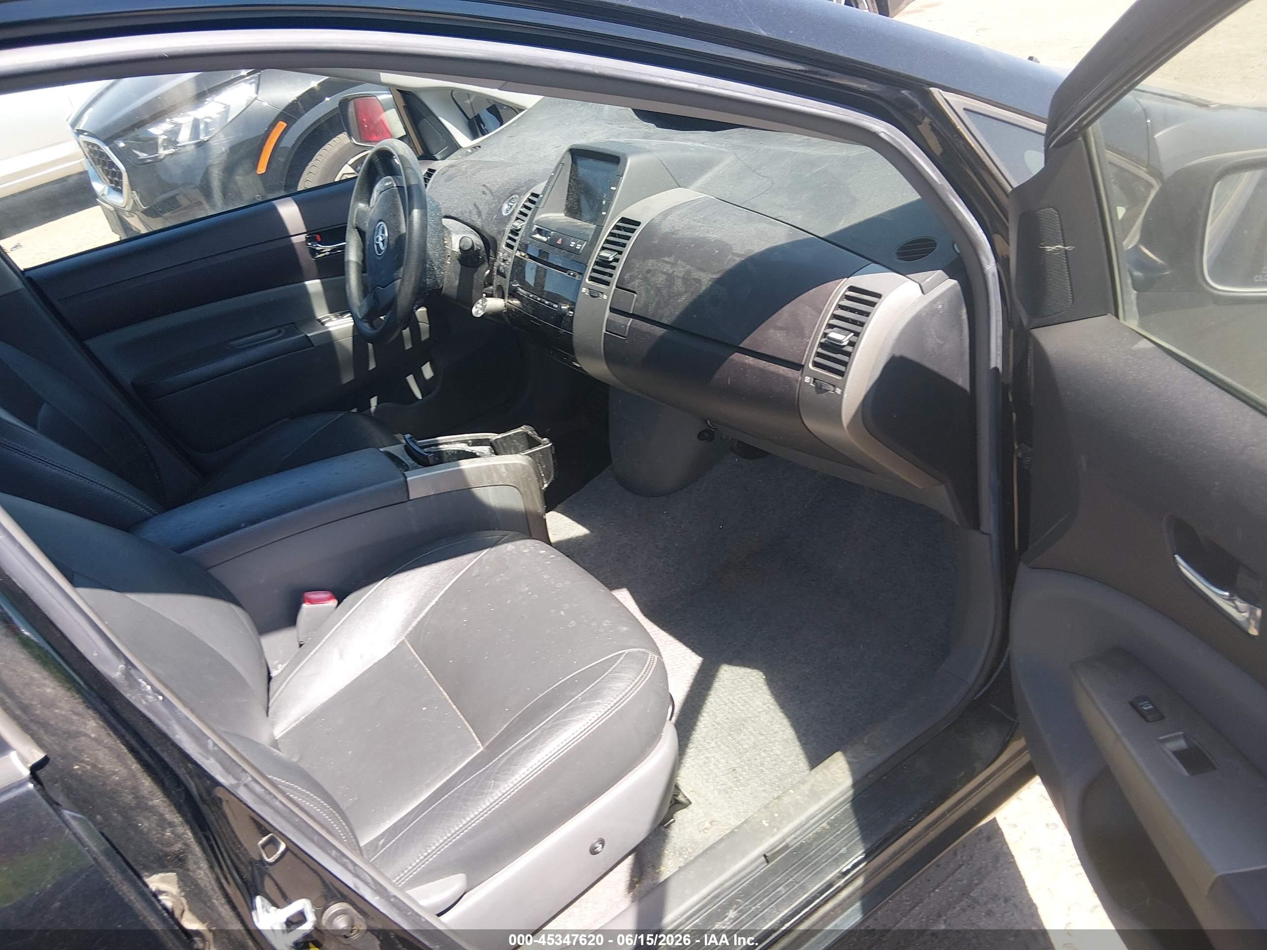 2005 Toyota Prius   Black vin: JTDKB20U753047341