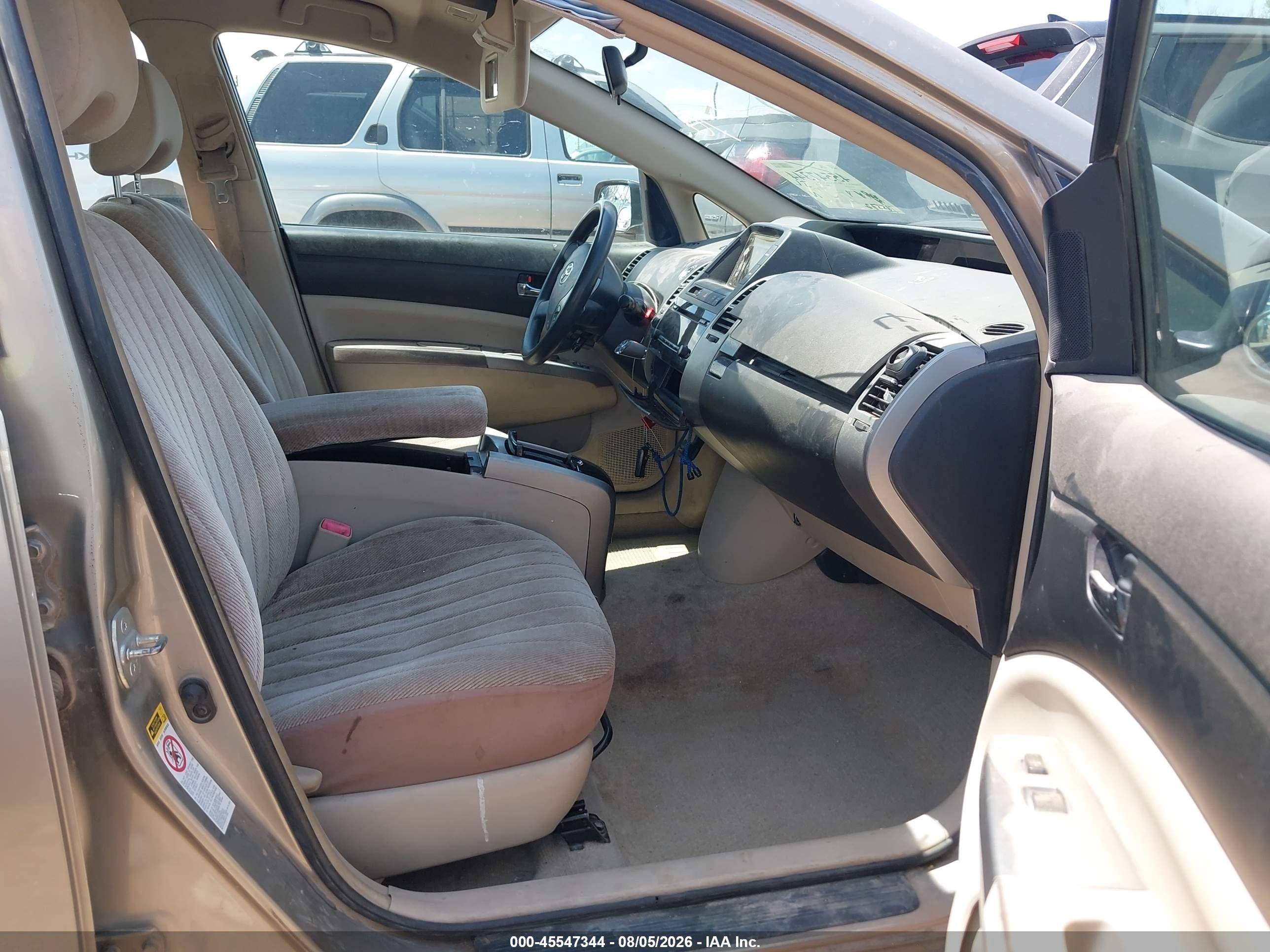 2005 Toyota Prius   Champagne vin: JTDKB20U753068223