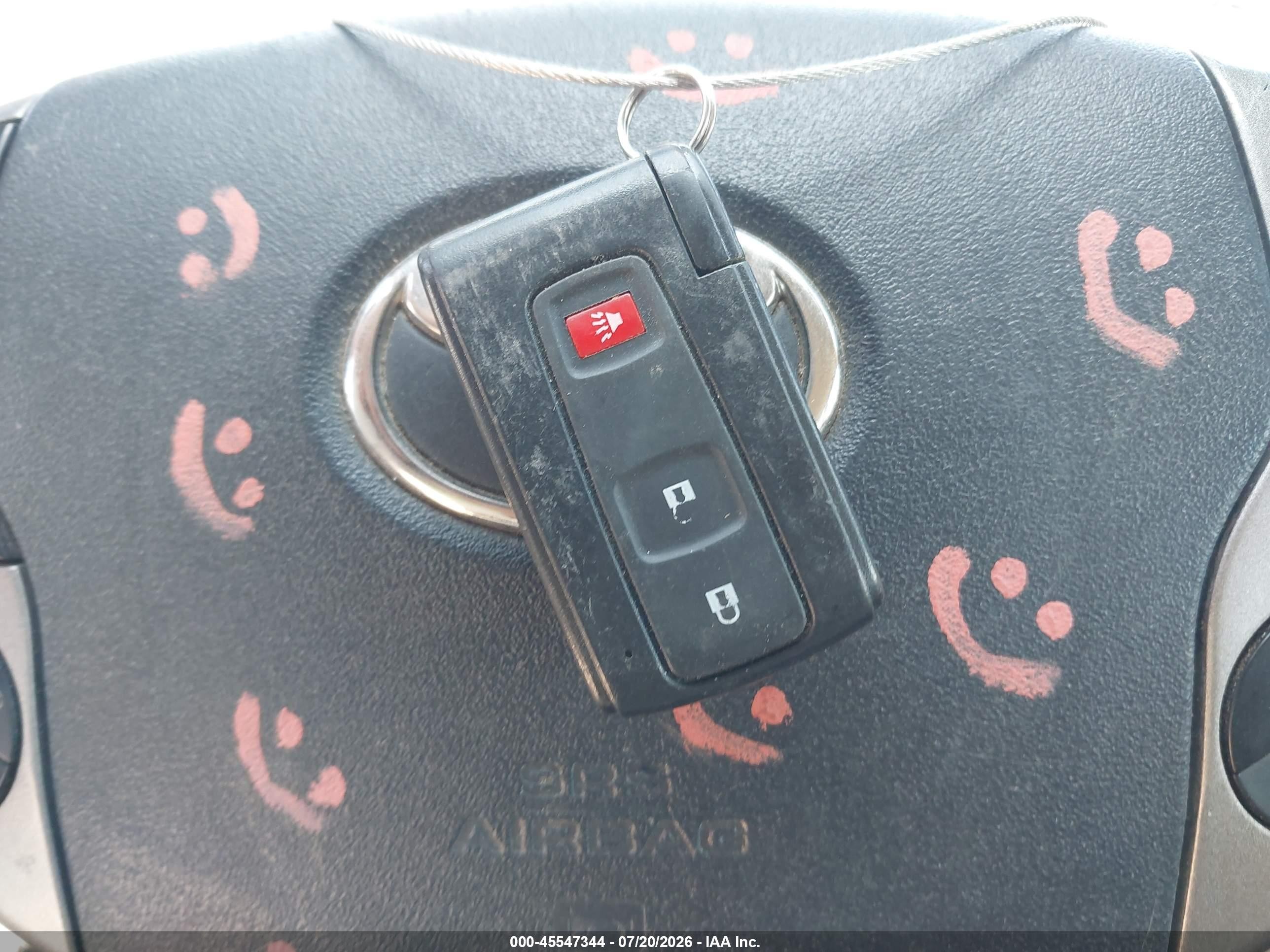 2005 Toyota Prius   Champagne vin: JTDKB20U753068223