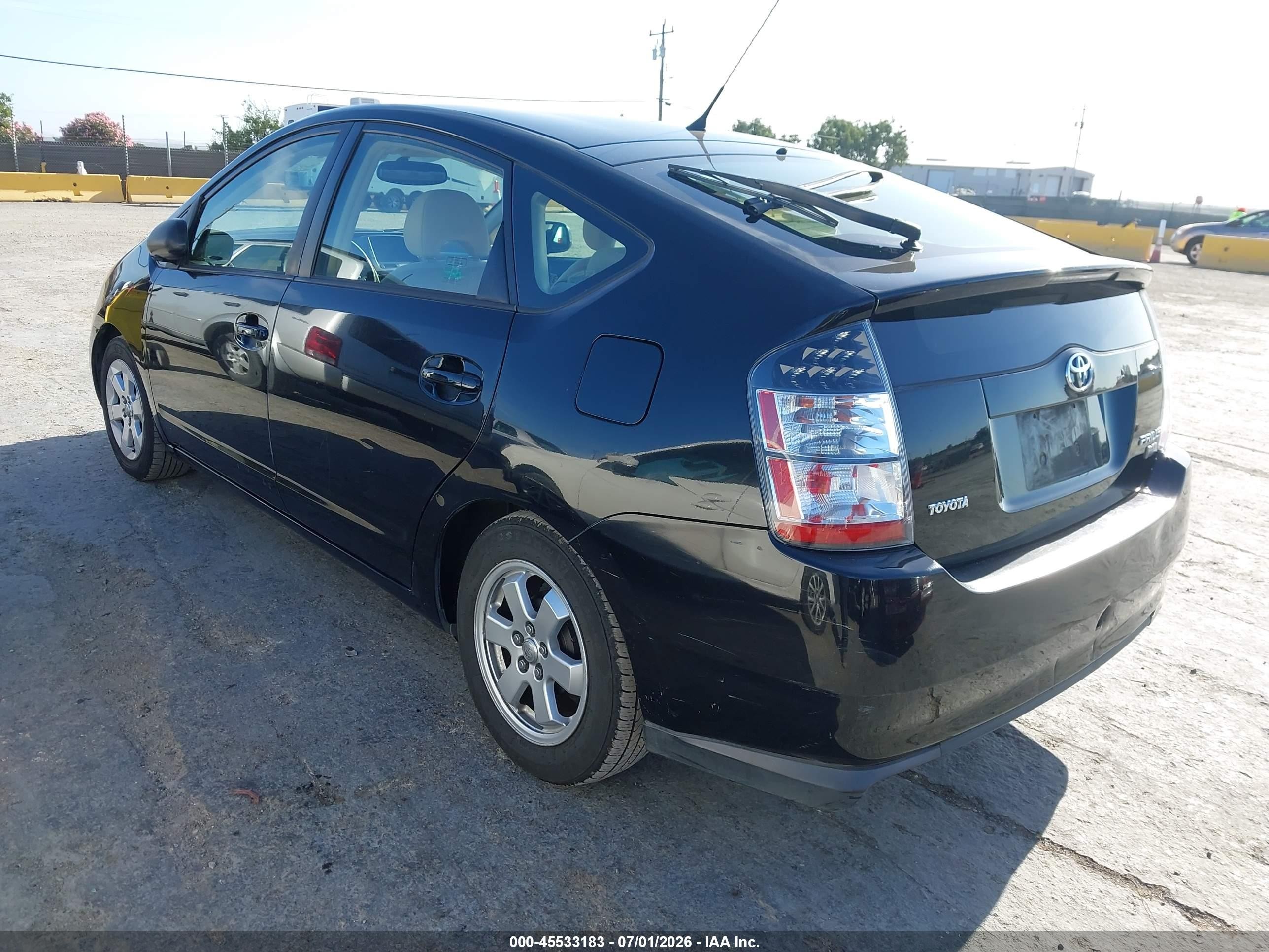 2005 Toyota Prius   Black vin: JTDKB20U753104654
