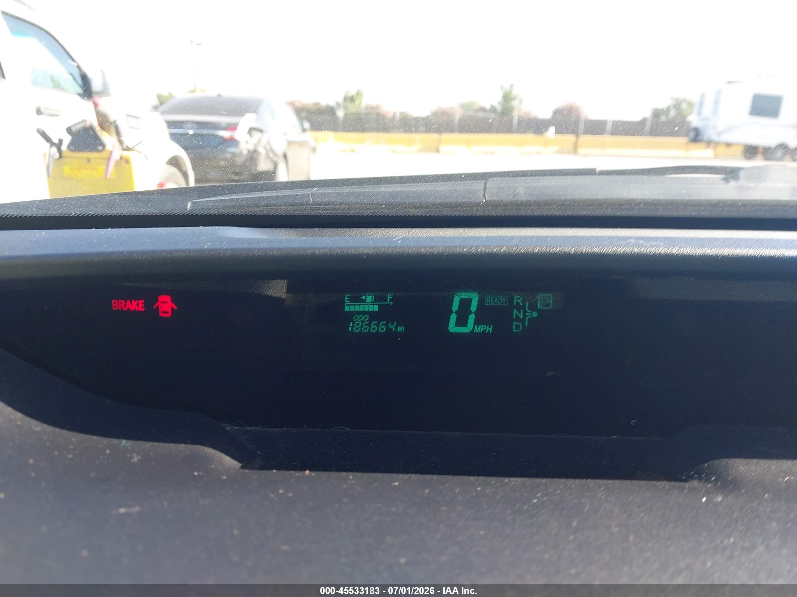 2005 Toyota Prius   Black vin: JTDKB20U753104654