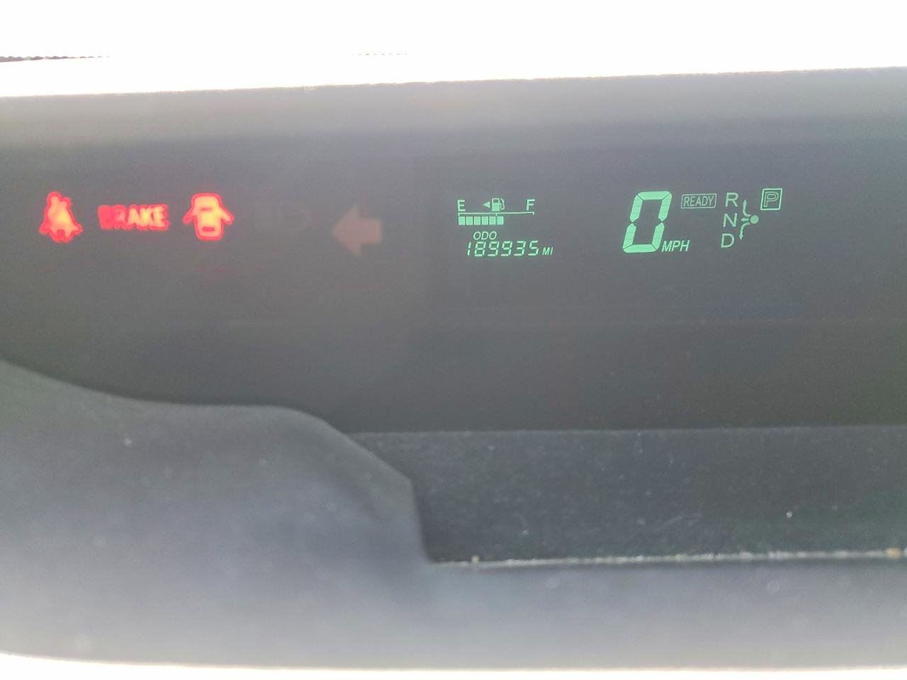 2005 Toyota Prius Base Silver vin: JTDKB20U753105884