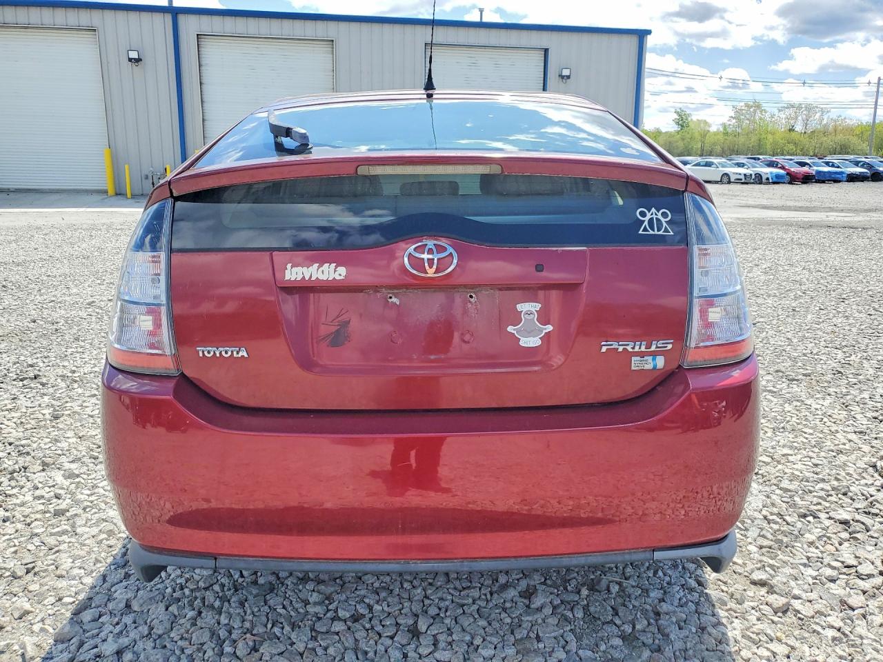 2005 Toyota Prius Base Maroon vin: JTDKB20U753108686
