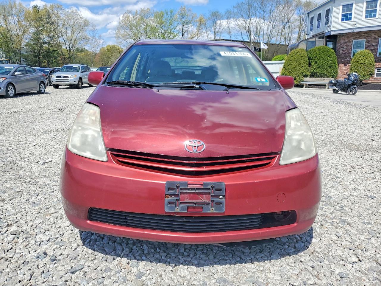 2005 Toyota Prius Base Maroon vin: JTDKB20U753108686