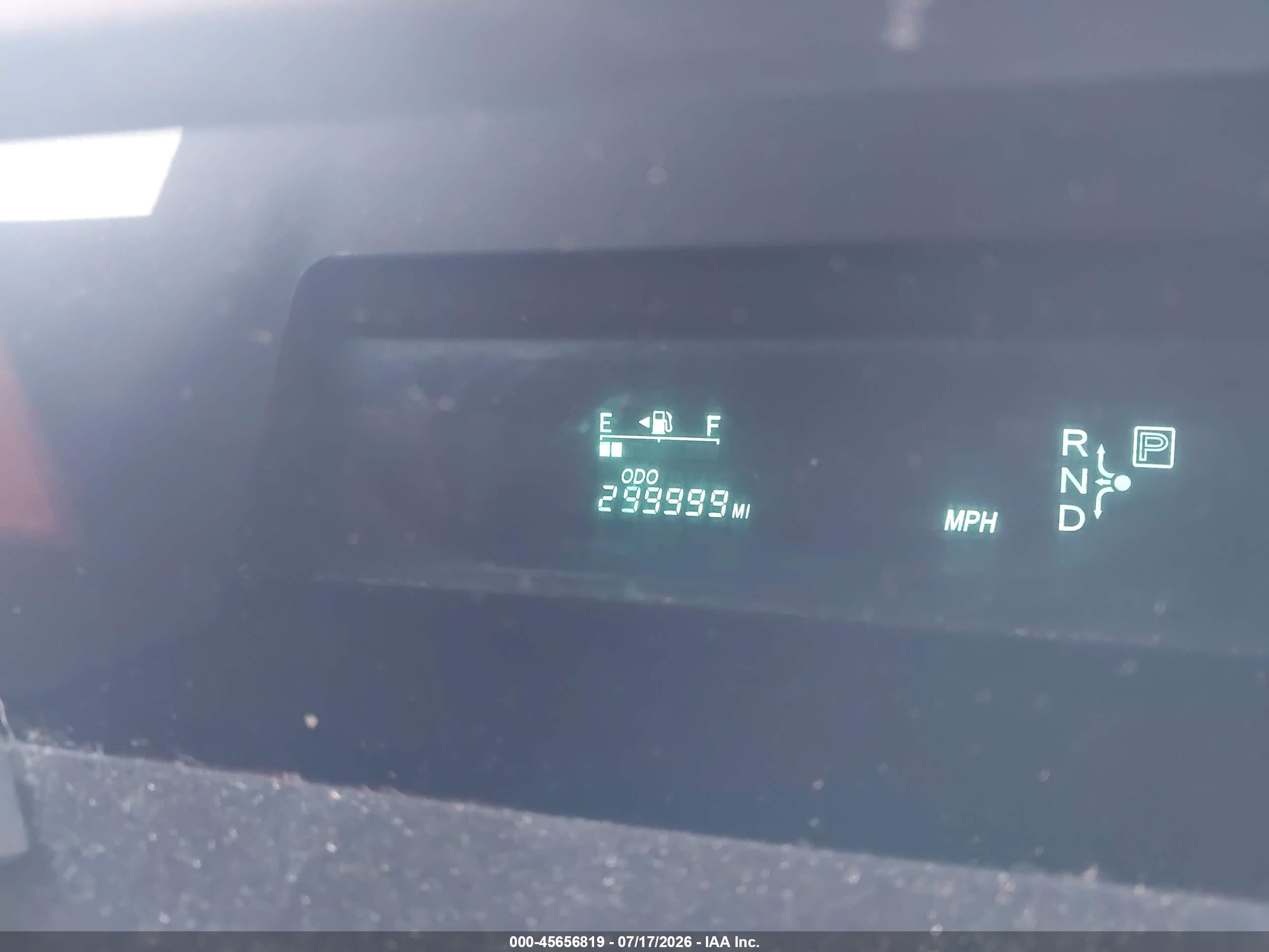 2005 Toyota Prius   Maroon vin: JTDKB20U757008578