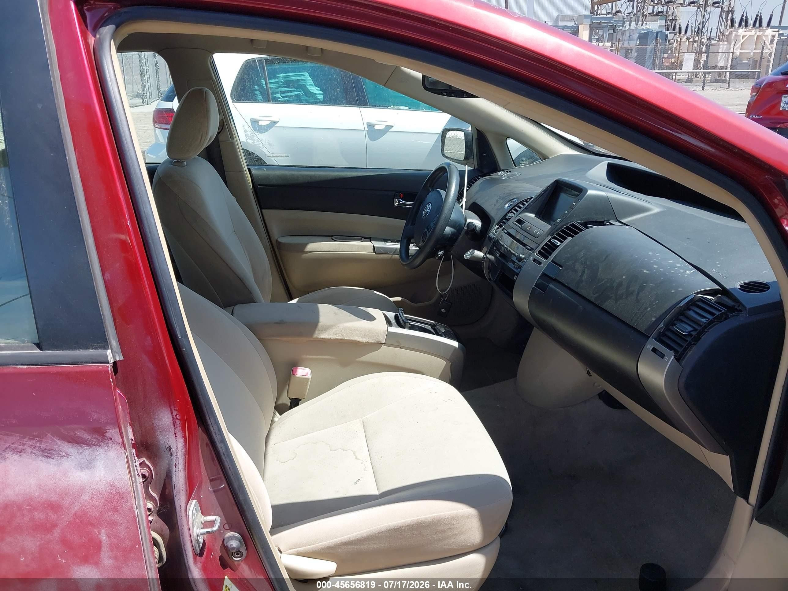 2005 Toyota Prius   Maroon vin: JTDKB20U757008578