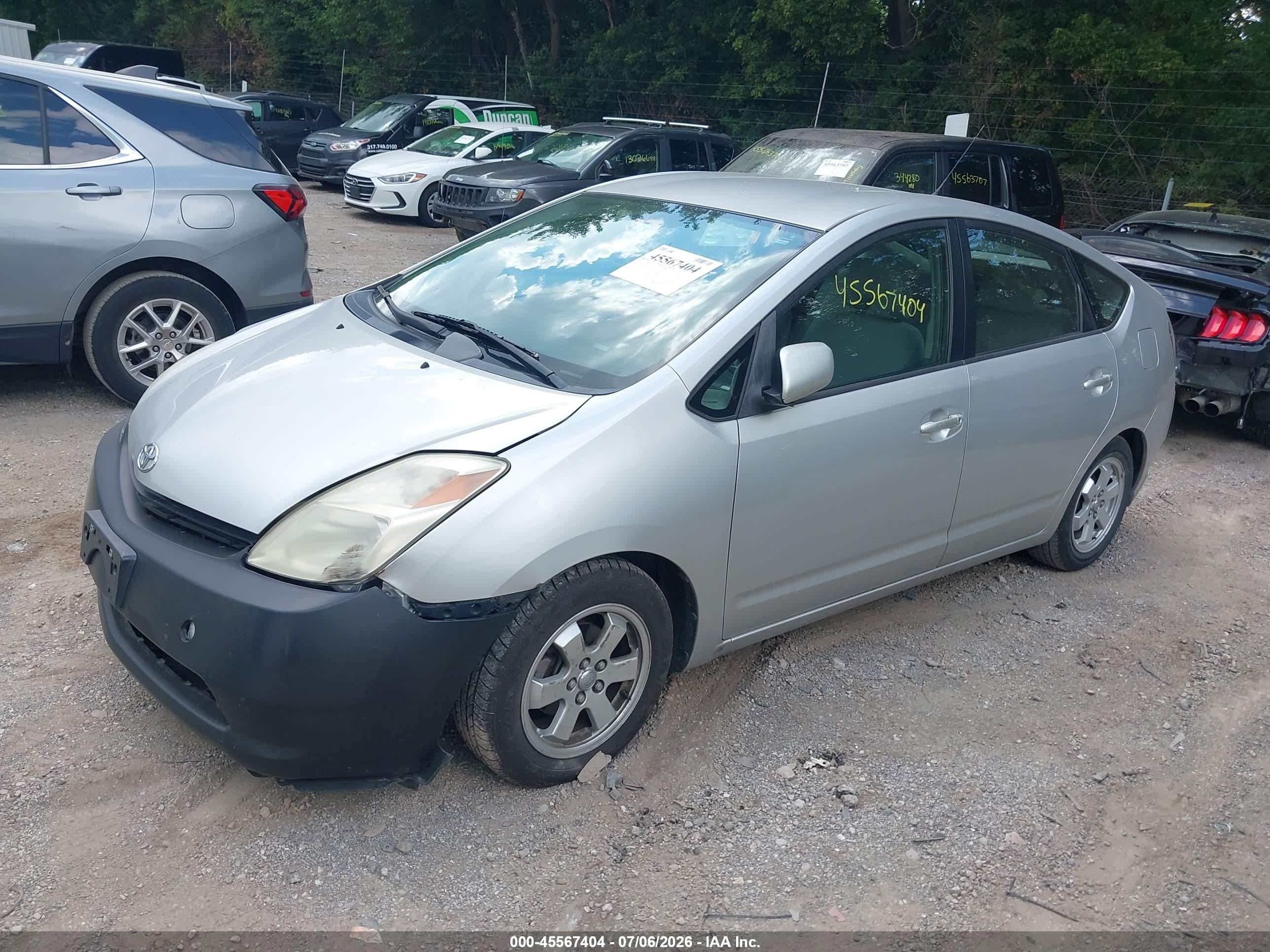 2005 Toyota Prius   Silver vin: JTDKB20U757033013