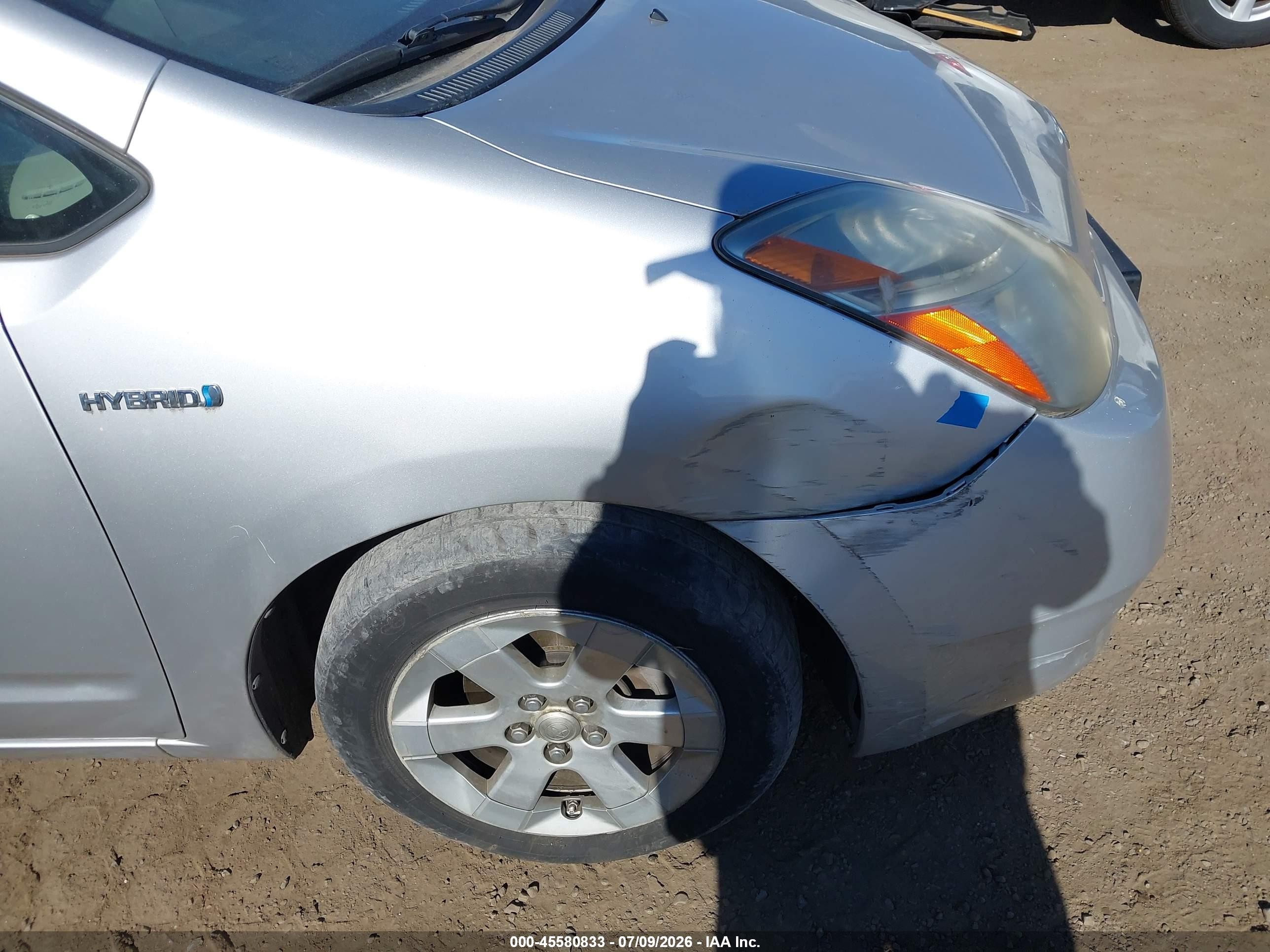 2006 Toyota Prius   Silver vin: JTDKB20U763130575