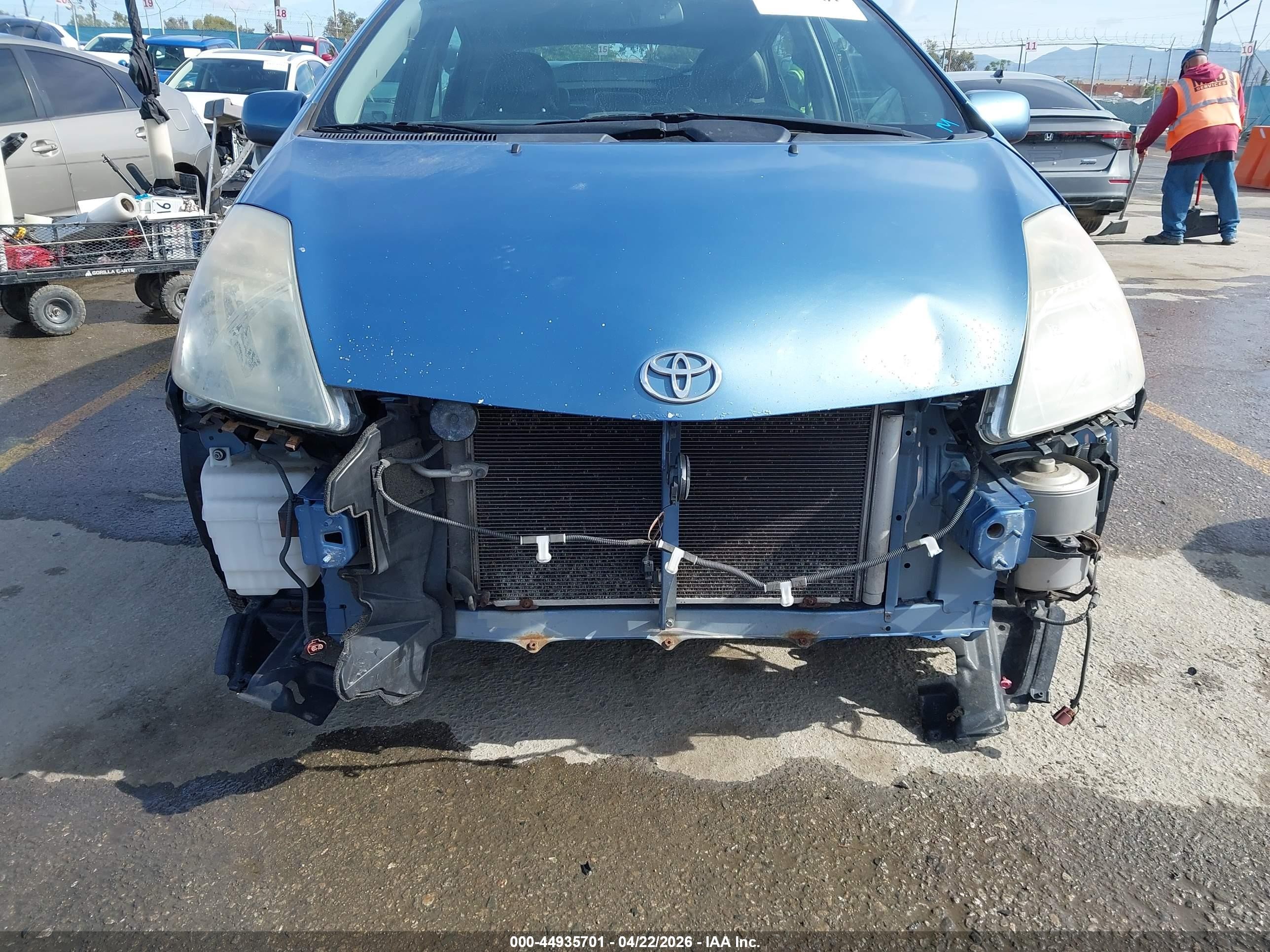 2006 Toyota Prius   Light Blue vin: JTDKB20U763159722