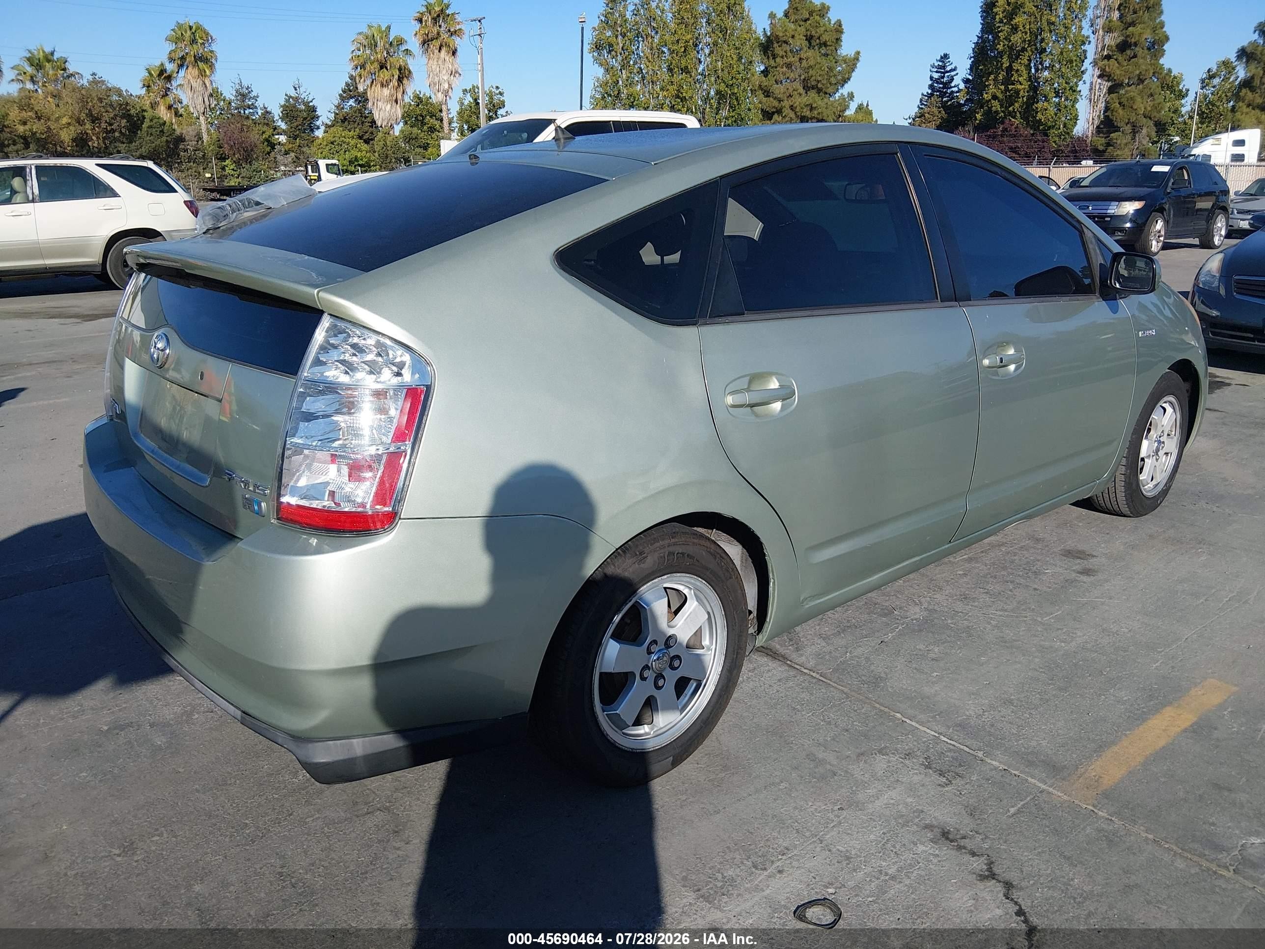 2006 Toyota Prius   Зеленый vin: JTDKB20U763175208