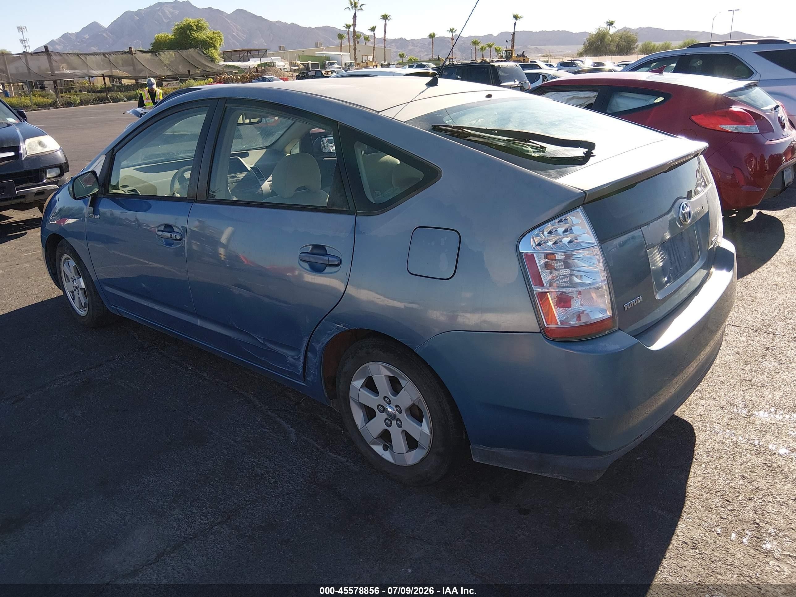 2006 Toyota Prius   Blue vin: JTDKB20U767061735