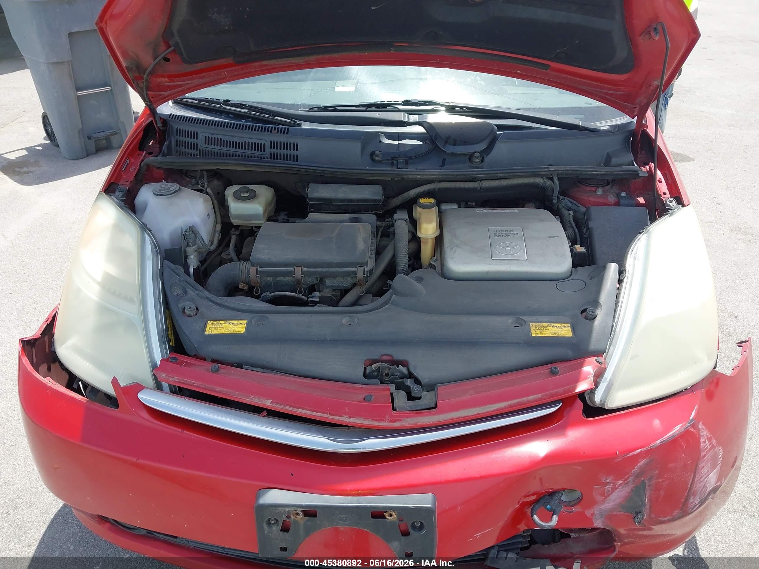 2006 Toyota Prius   Red vin: JTDKB20U767063968
