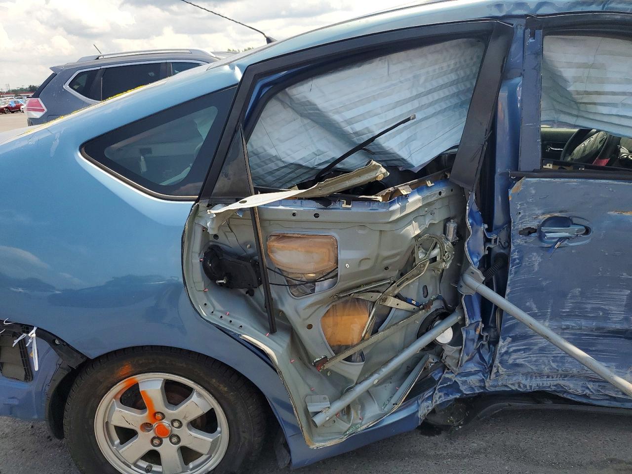 2006 Toyota Prius Base Blue vin: JTDKB20U767075781