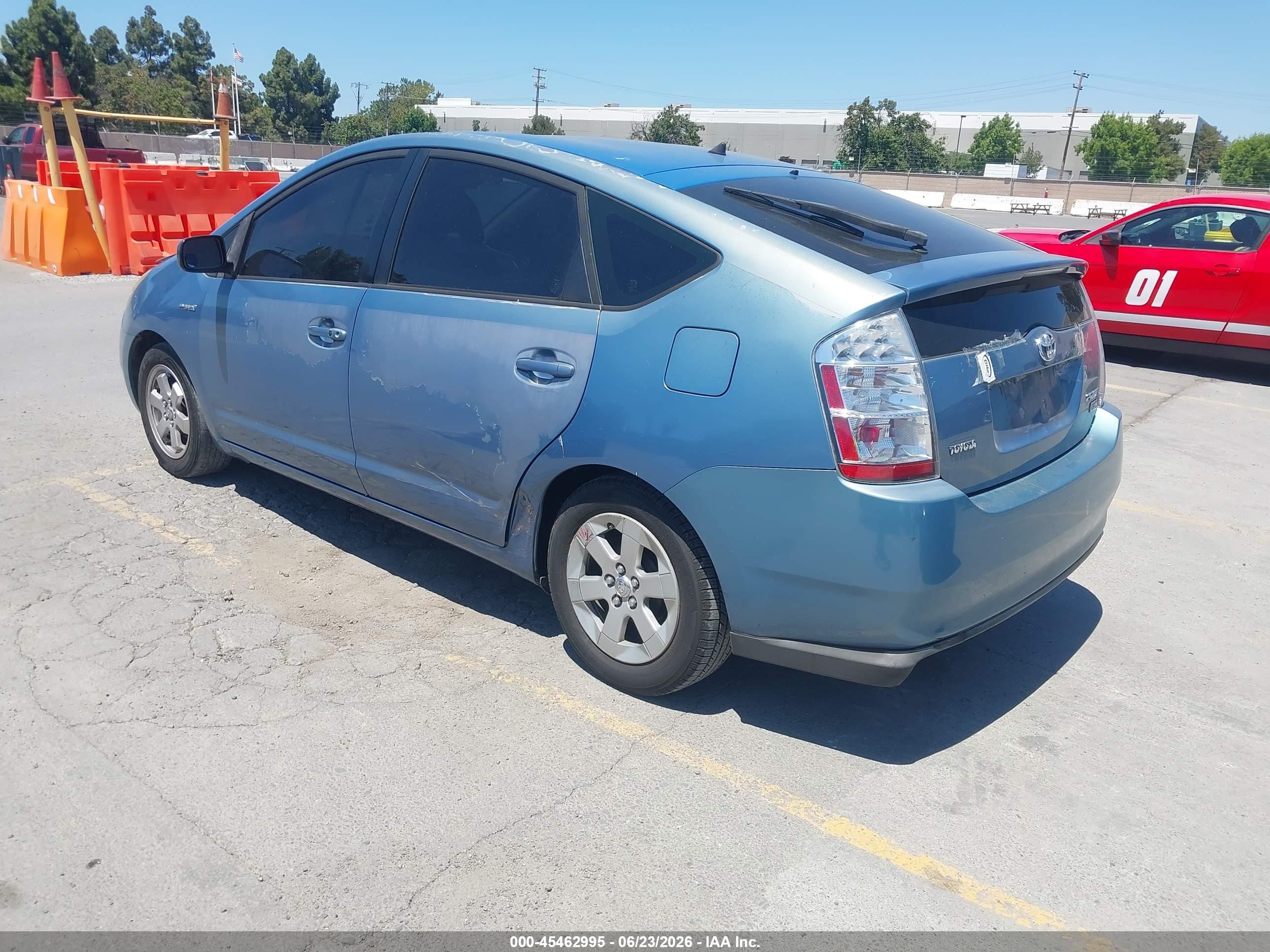 2006 Toyota Prius   Blue vin: JTDKB20U767506457