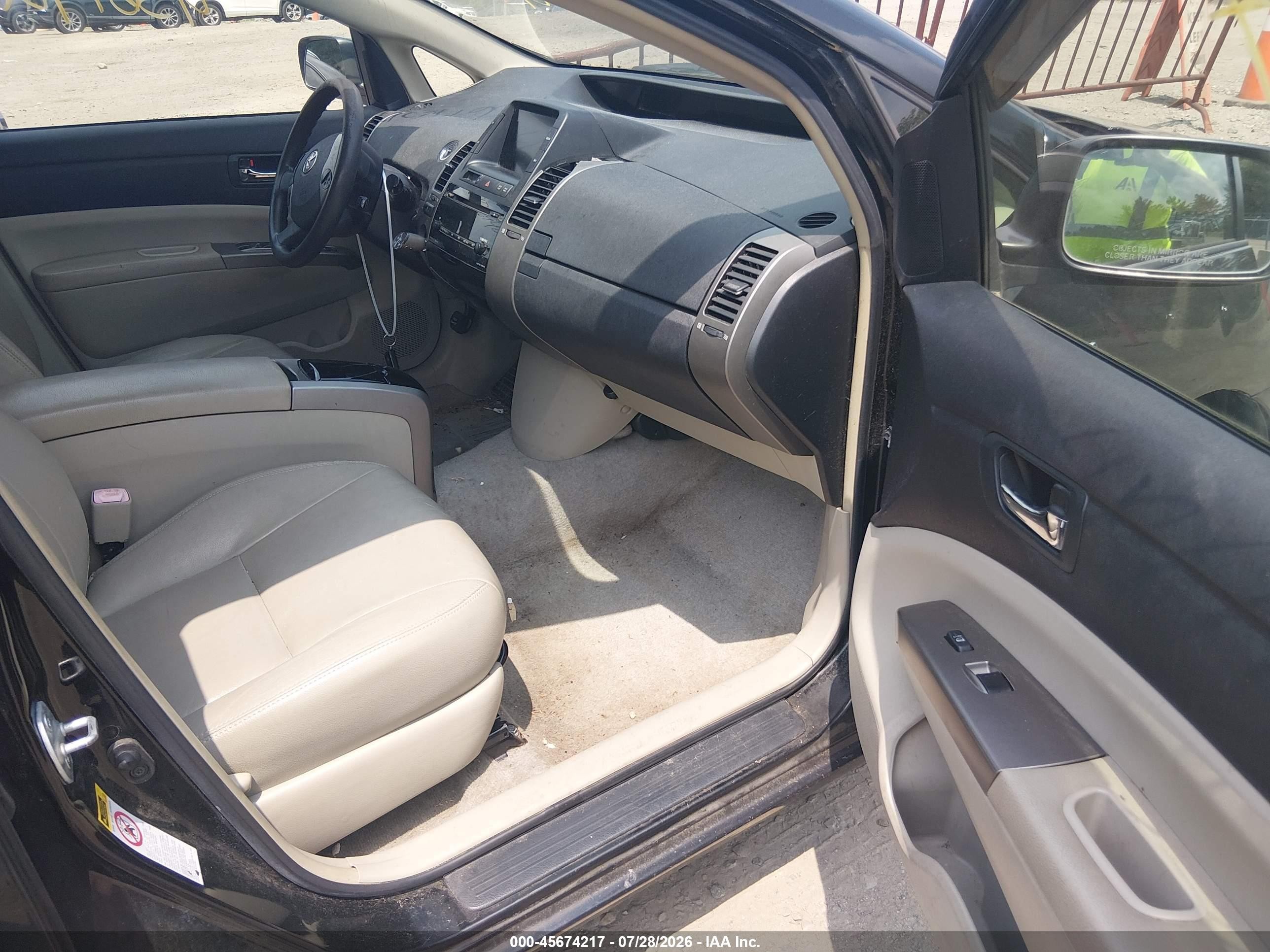 2006 Toyota Prius   Black vin: JTDKB20U767541855