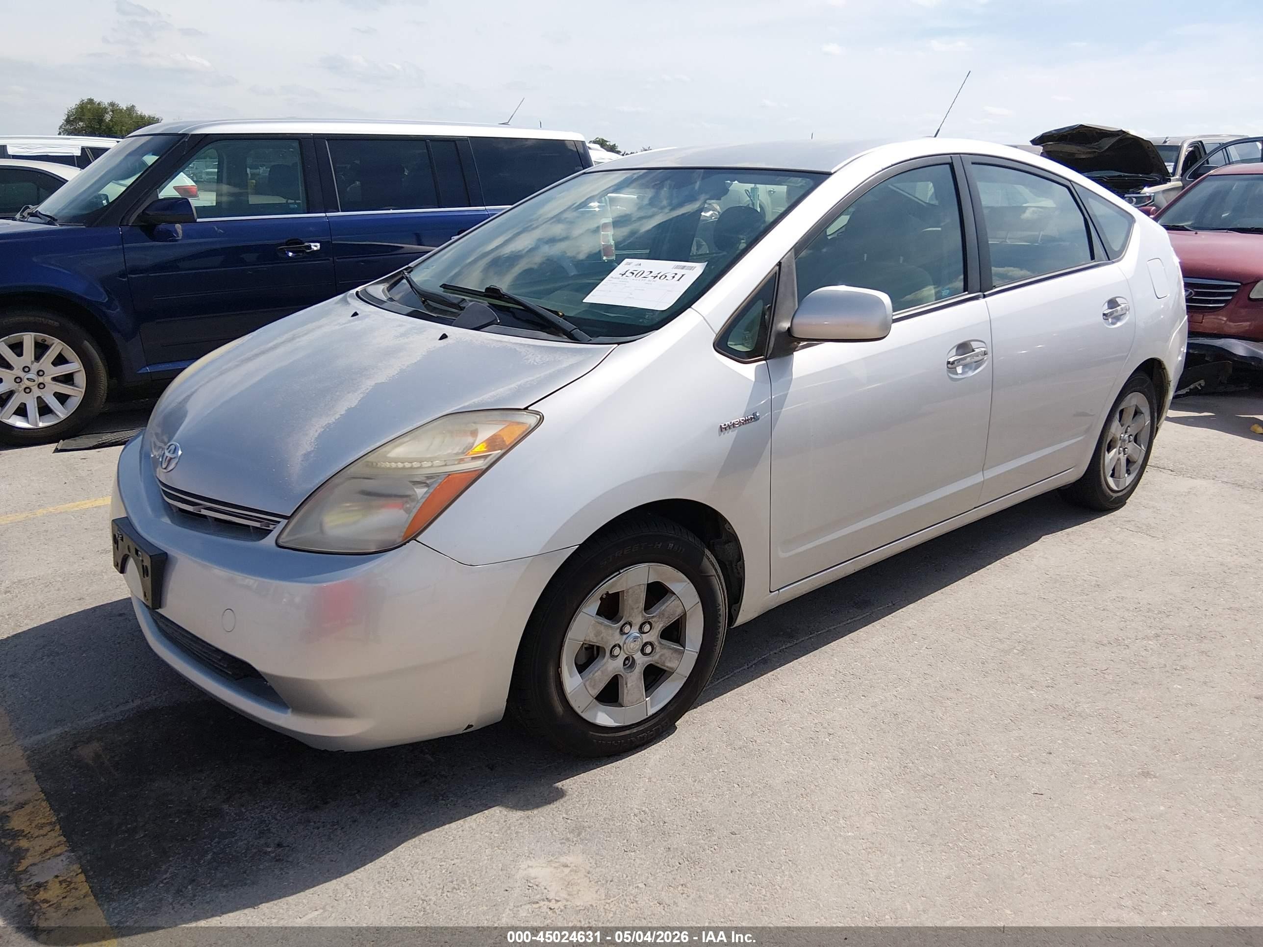2007 Toyota Prius   Silver vin: JTDKB20U773236736