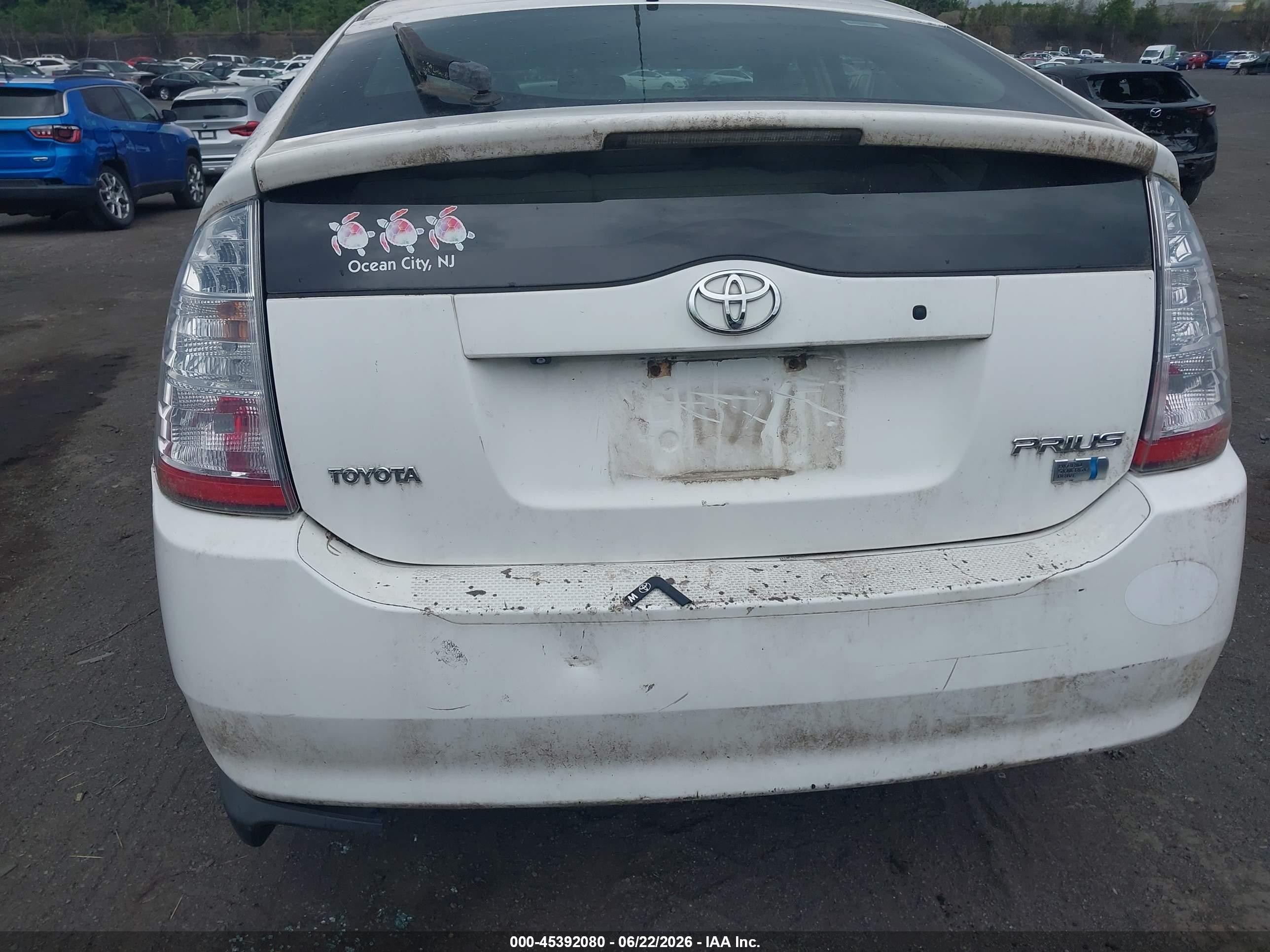 2007 Toyota Prius   Белый vin: JTDKB20U773246201