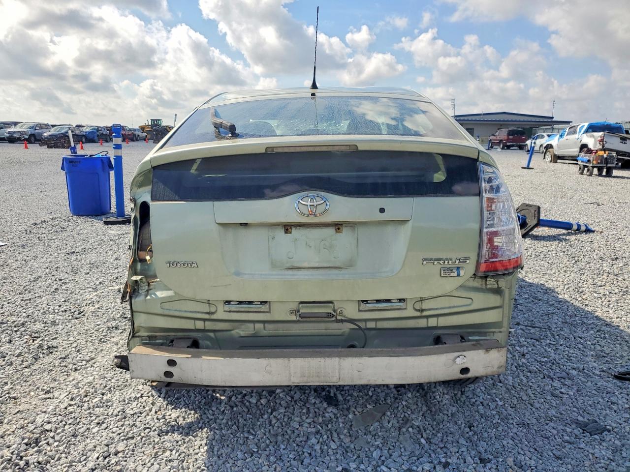 2007 Toyota Prius Base Green vin: JTDKB20U773247848