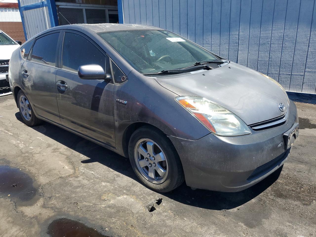 2007 Toyota Prius Base Gray vin: JTDKB20U773268361