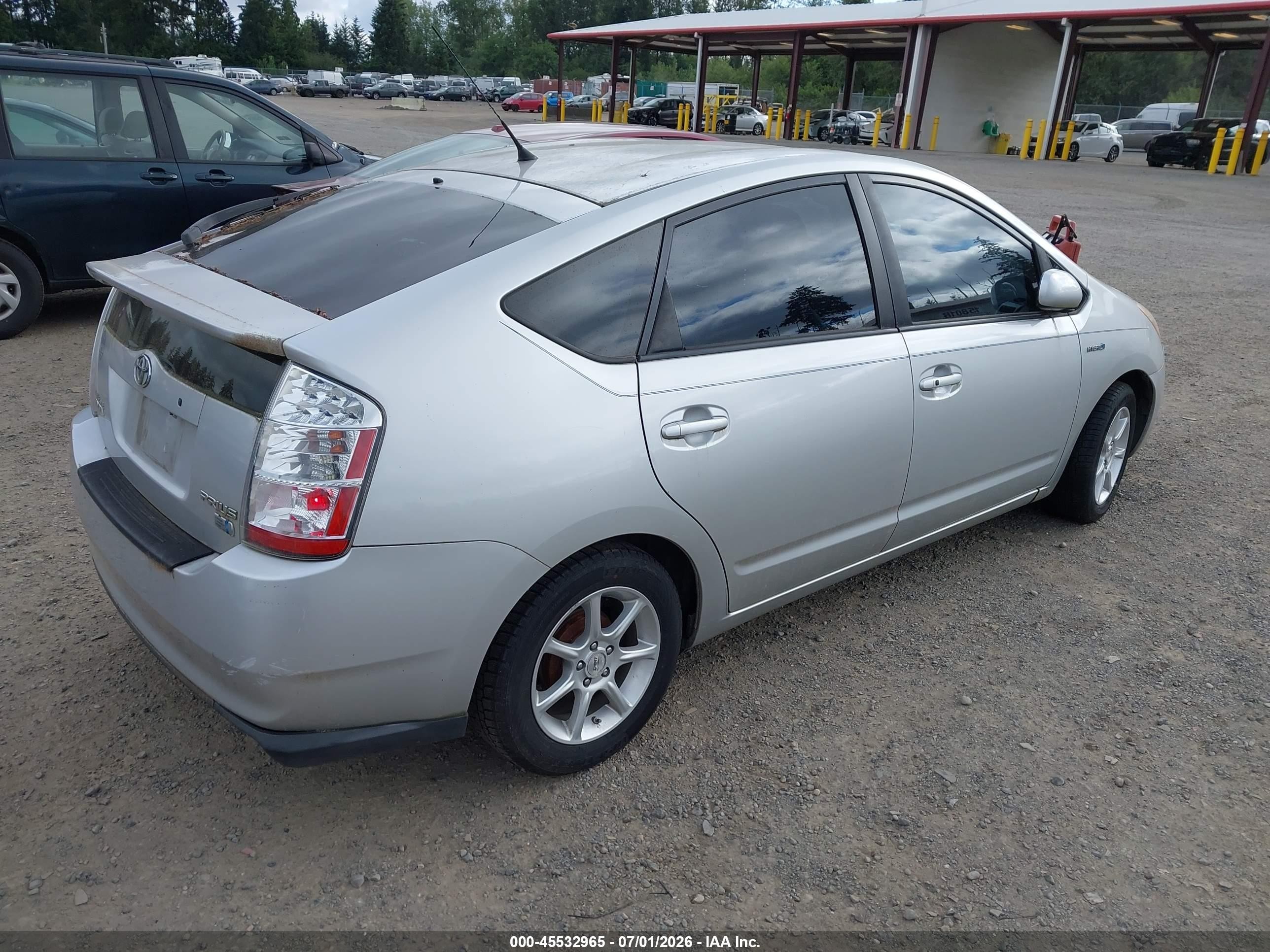 2007 Toyota Prius Touring Silver vin: JTDKB20U773270465