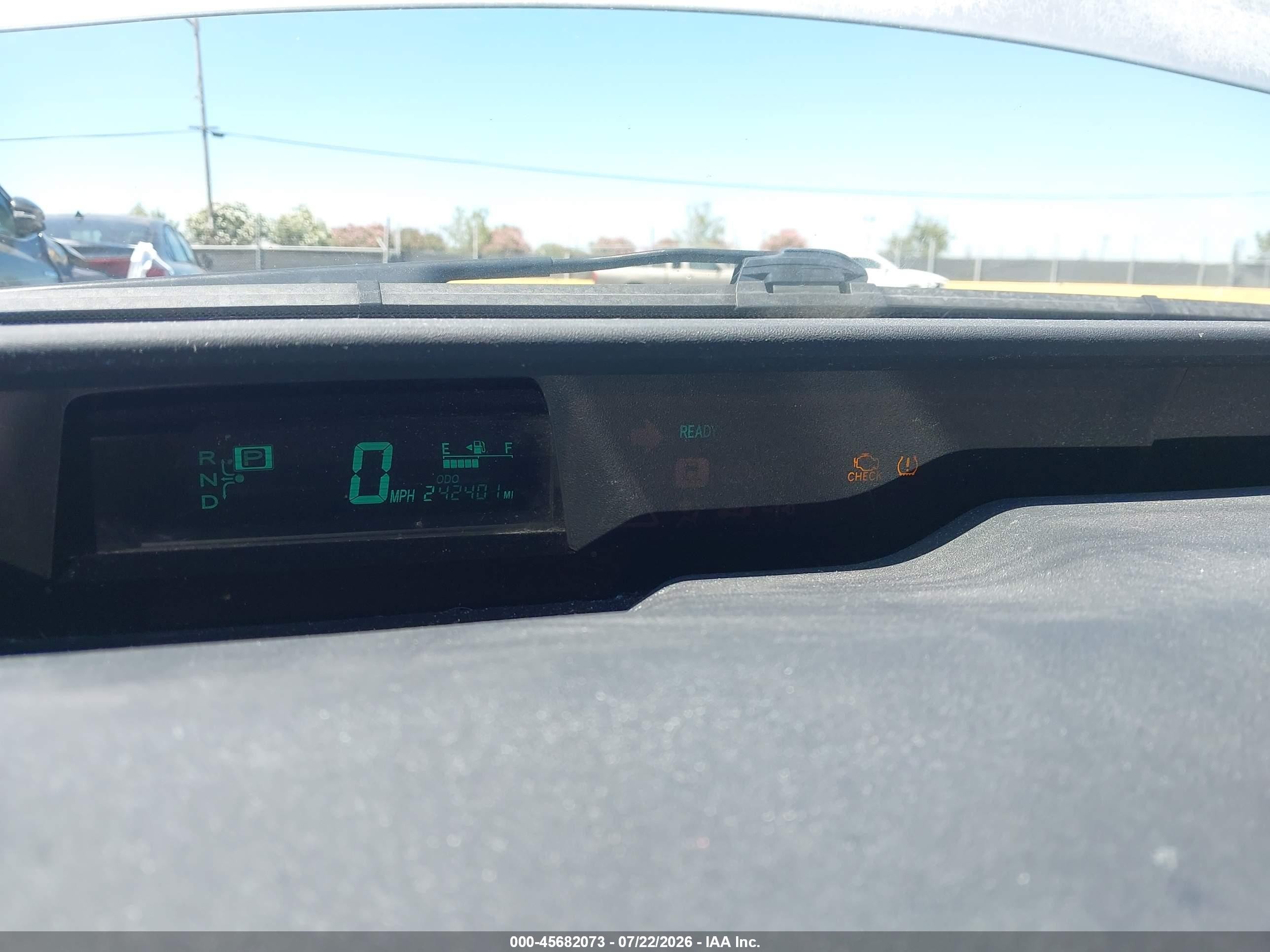 2007 Toyota Prius   Silver vin: JTDKB20U773281630