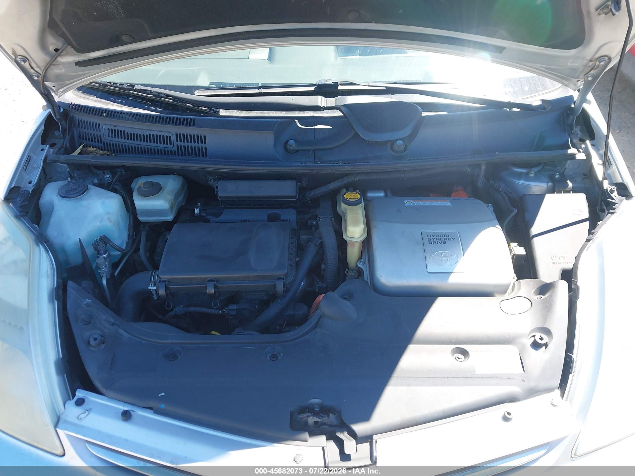2007 Toyota Prius   Silver vin: JTDKB20U773281630