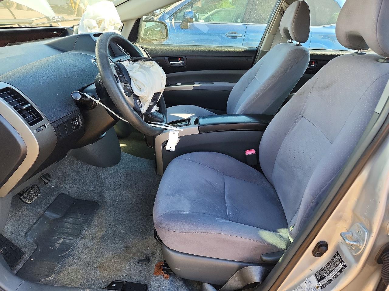 2007 Toyota Prius Base Silver vin: JTDKB20U777084563