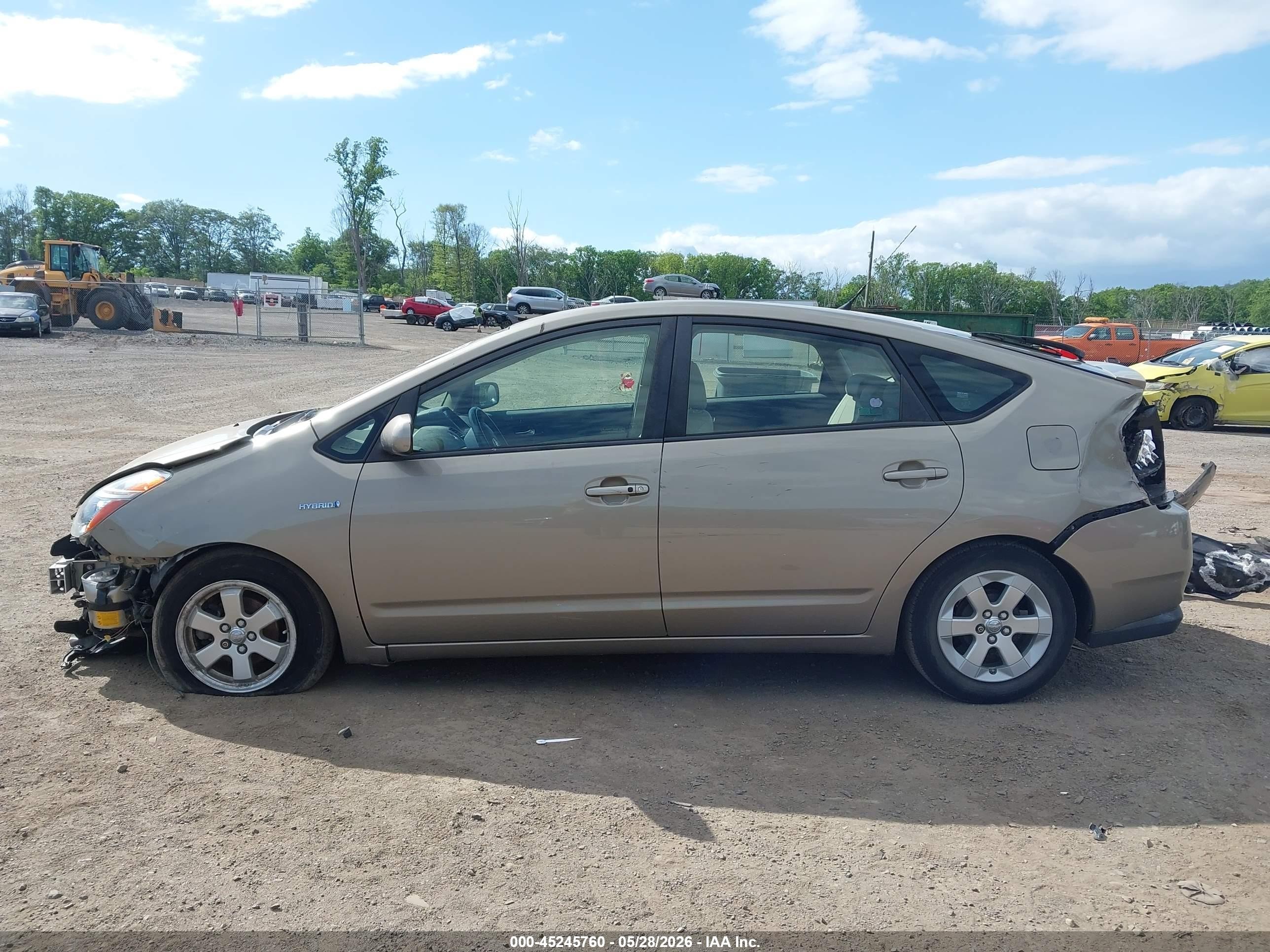2007 Toyota Prius   Желто-коричневый vin: JTDKB20U777548239
