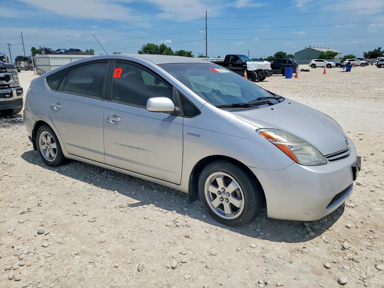 2007 Toyota Prius Base Серебряный vin: JTDKB20U777601358