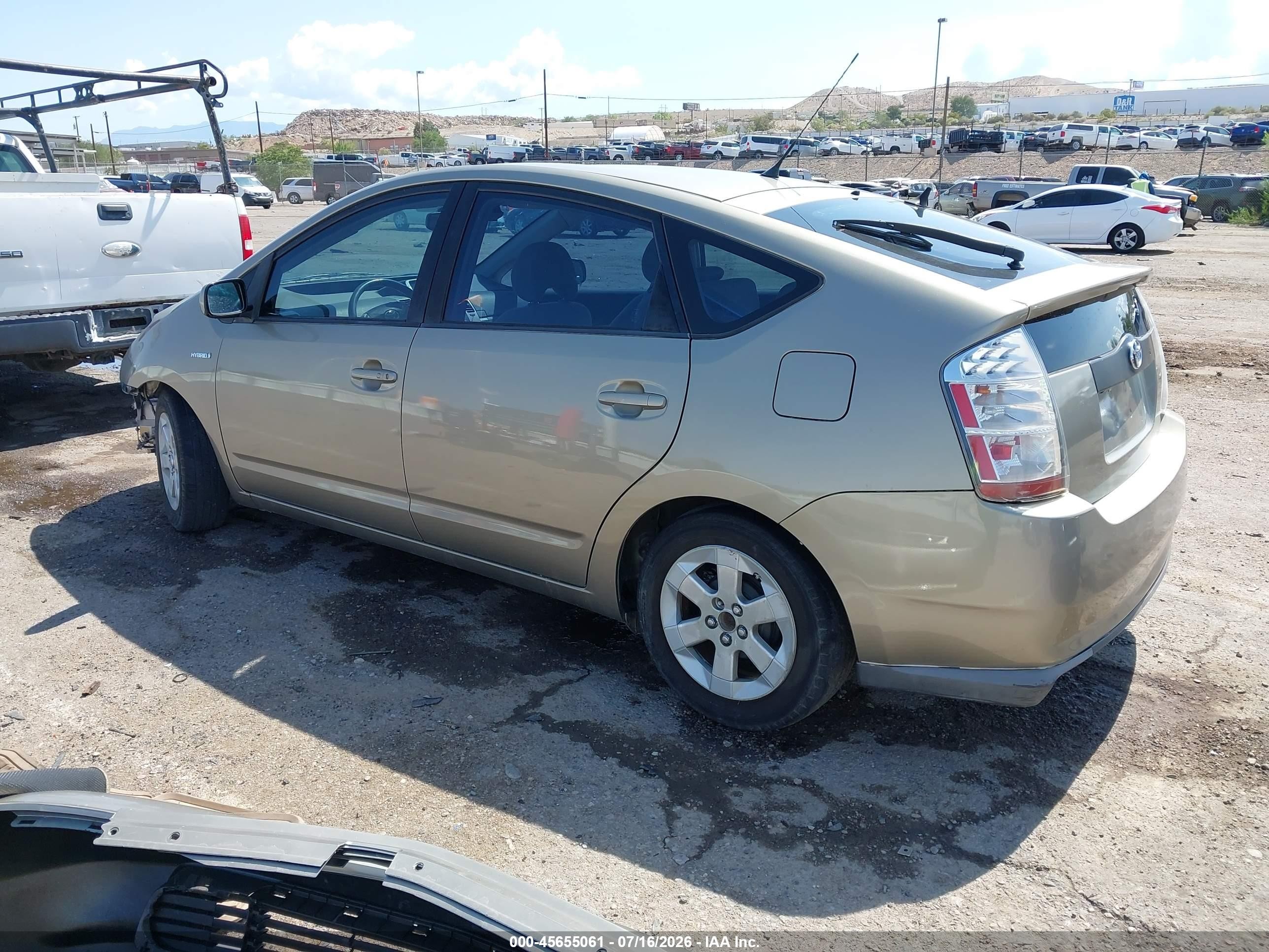 2007 Toyota Prius   Бежевый vin: JTDKB20U777610576