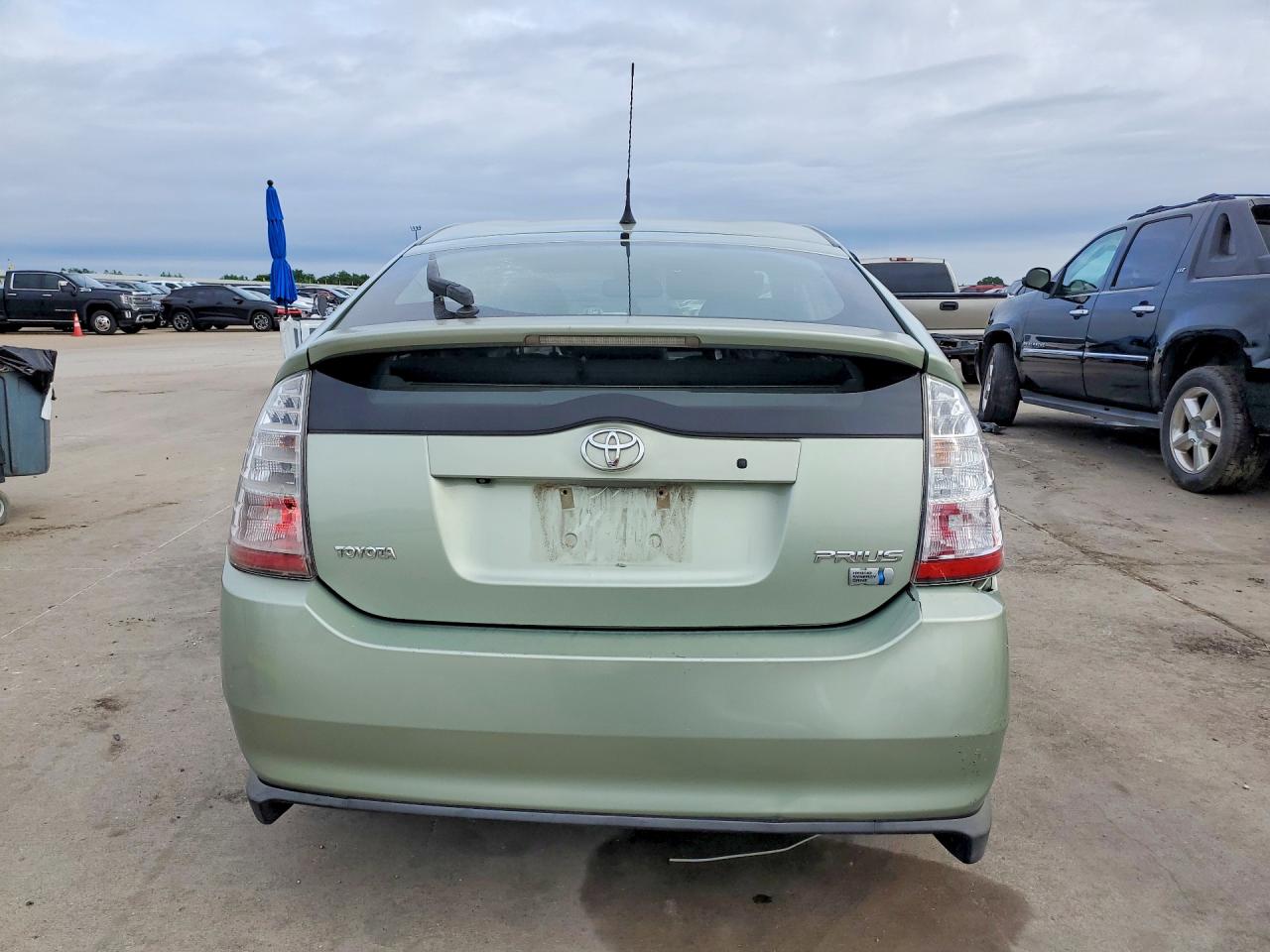 2007 Toyota Prius Touring Зеленый vin: JTDKB20U777611372