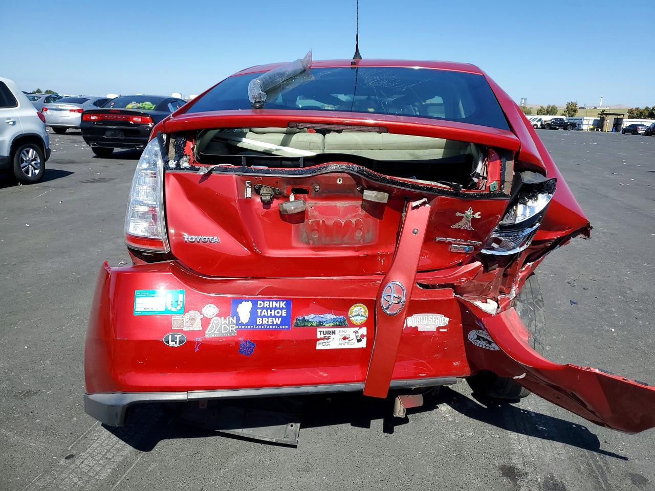 2007 Toyota Prius Base Red vin: JTDKB20U777611579