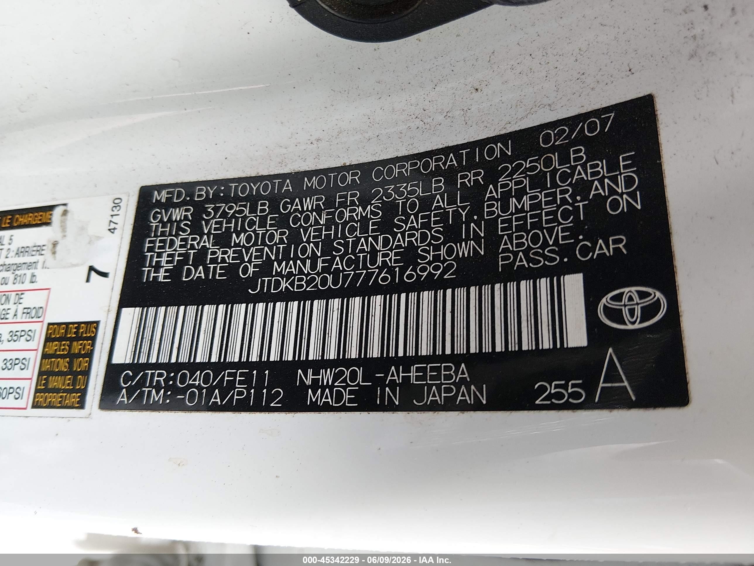 2007 Toyota Prius   White vin: JTDKB20U777616992