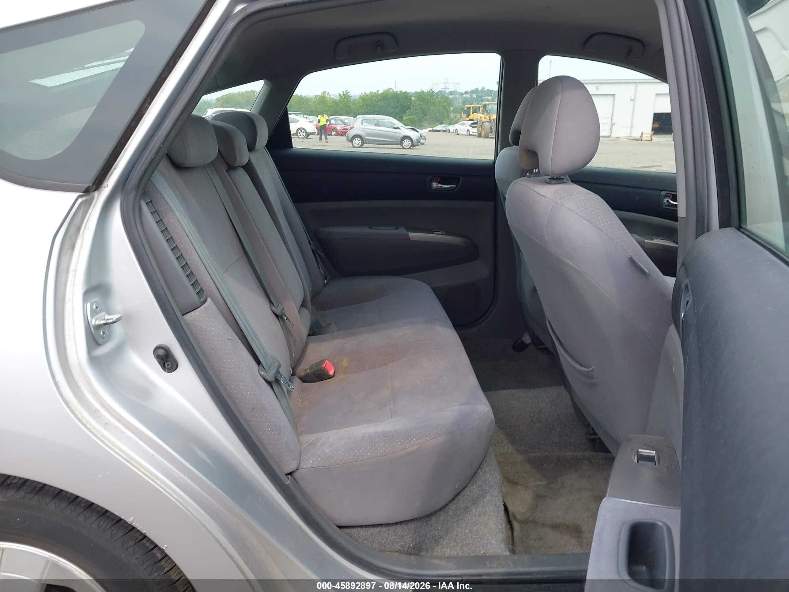 2007 Toyota Prius   Silver vin: JTDKB20U777649796