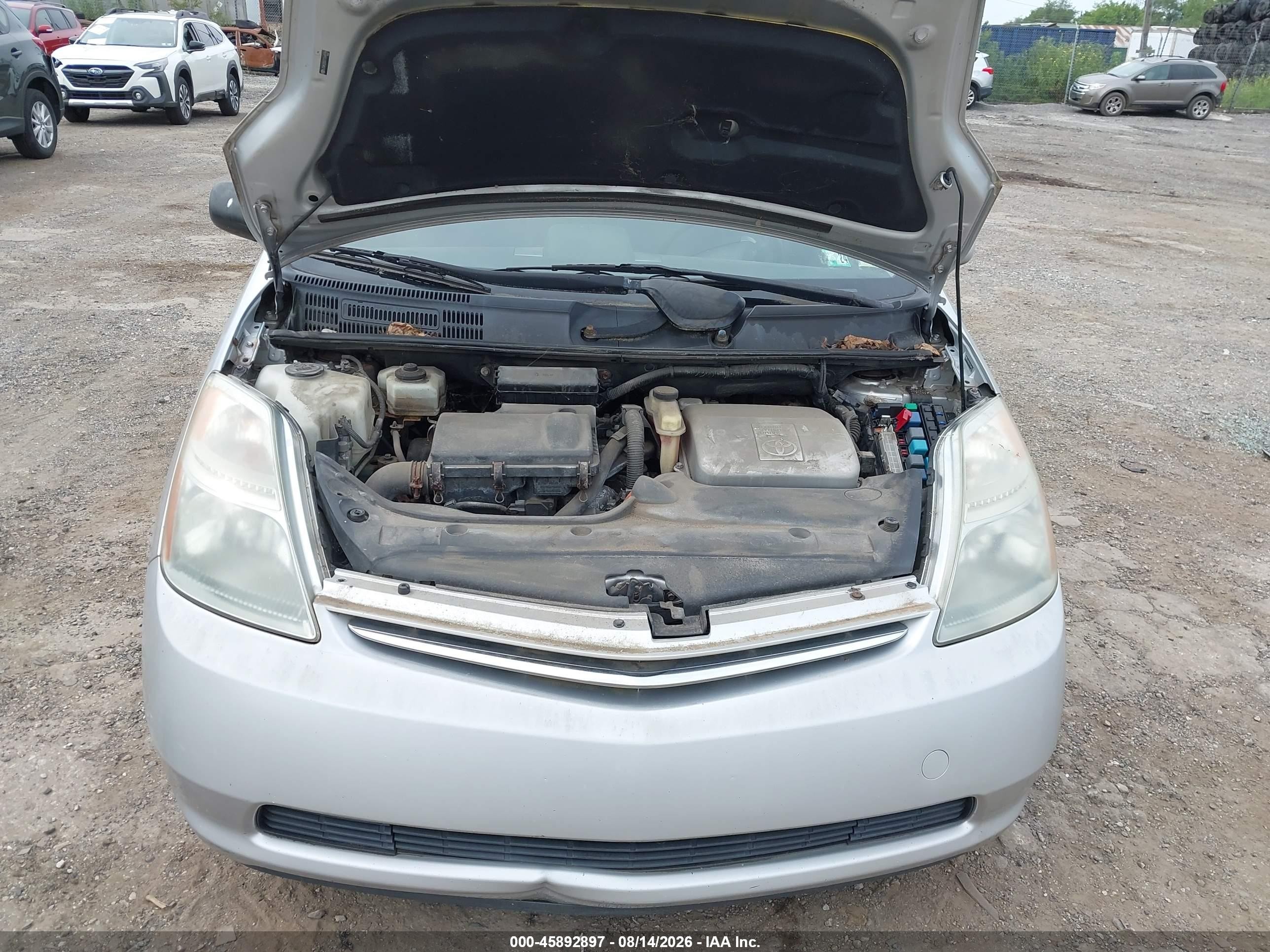 2007 Toyota Prius   Silver vin: JTDKB20U777649796
