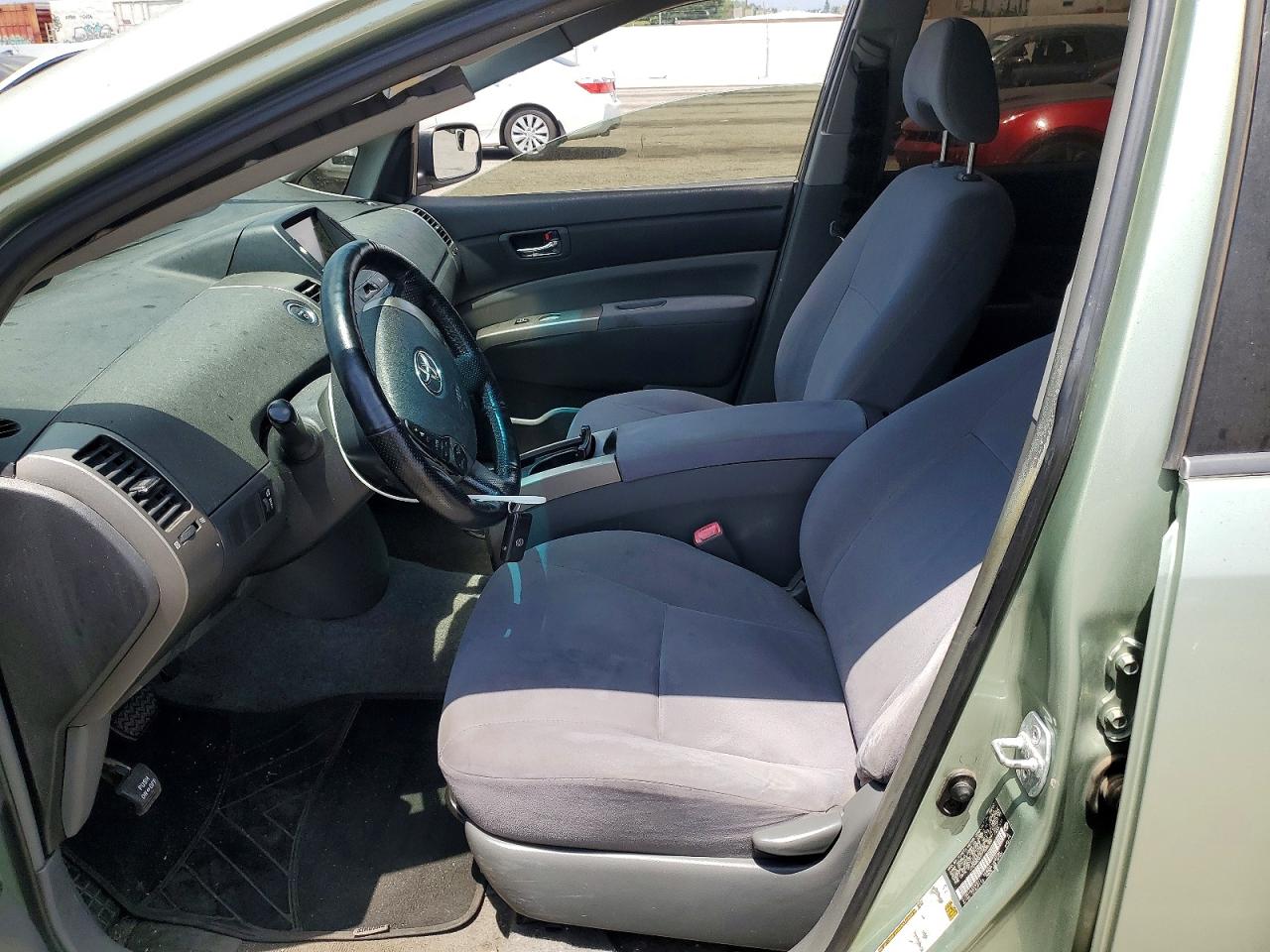 2007 Toyota Prius Base Green vin: JTDKB20U777655789